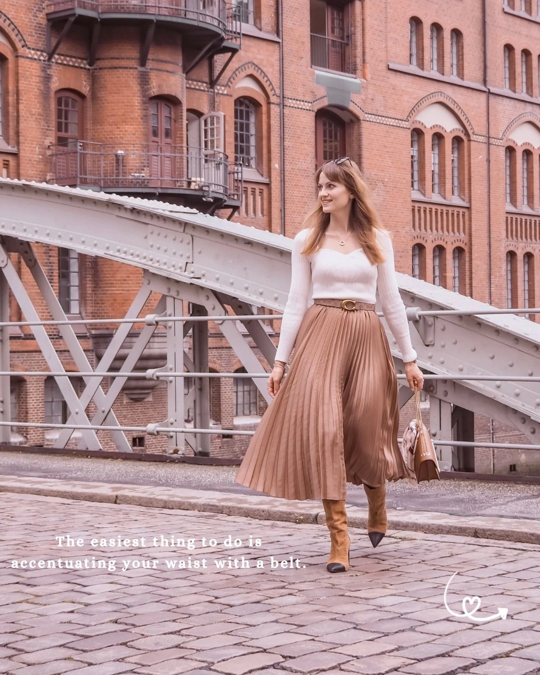 How to style a pleated skirt for autumn | Look 9

Off white rib knit top – & other stories
Brown logo belt with gold C buckle – Coach
Bronze satin pleated midi skirt – Hallhuber
Tan suede boots with black toe caps – Topshop
Brown East/West leather handbag with gold chain – Strathberry


If any of these aren’t current or available, I’ve linked alternatives. 🤍

#LTKeurope #LTKautumn #LTKstyletip