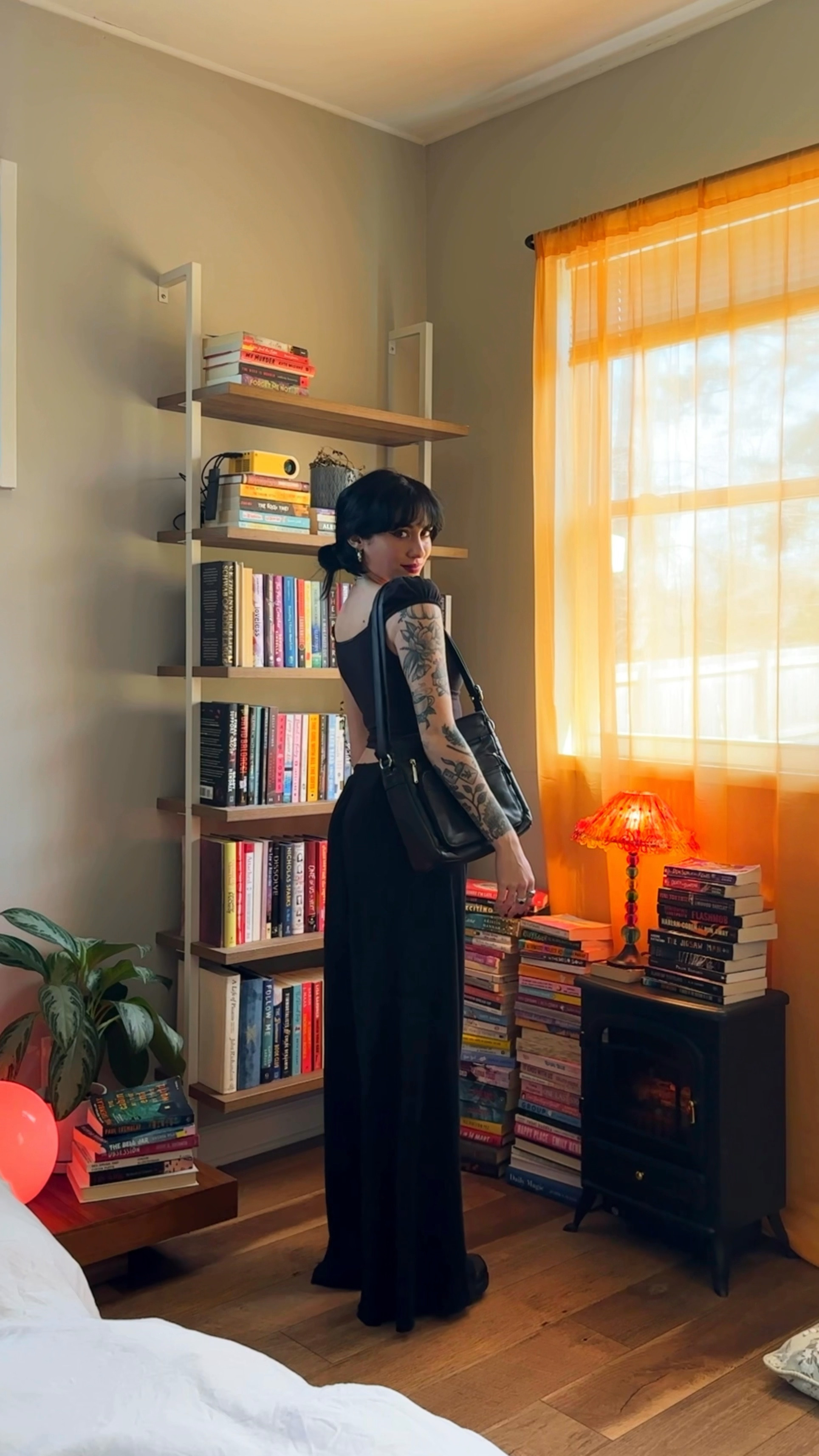 #grwm! 🖤 cute comfy outfit I put together today ♡ 🌿 green shirt and floral bookmark is from yuvakala.com 

#LTKsalealert #LTKstyletip #LTKfindsunder50