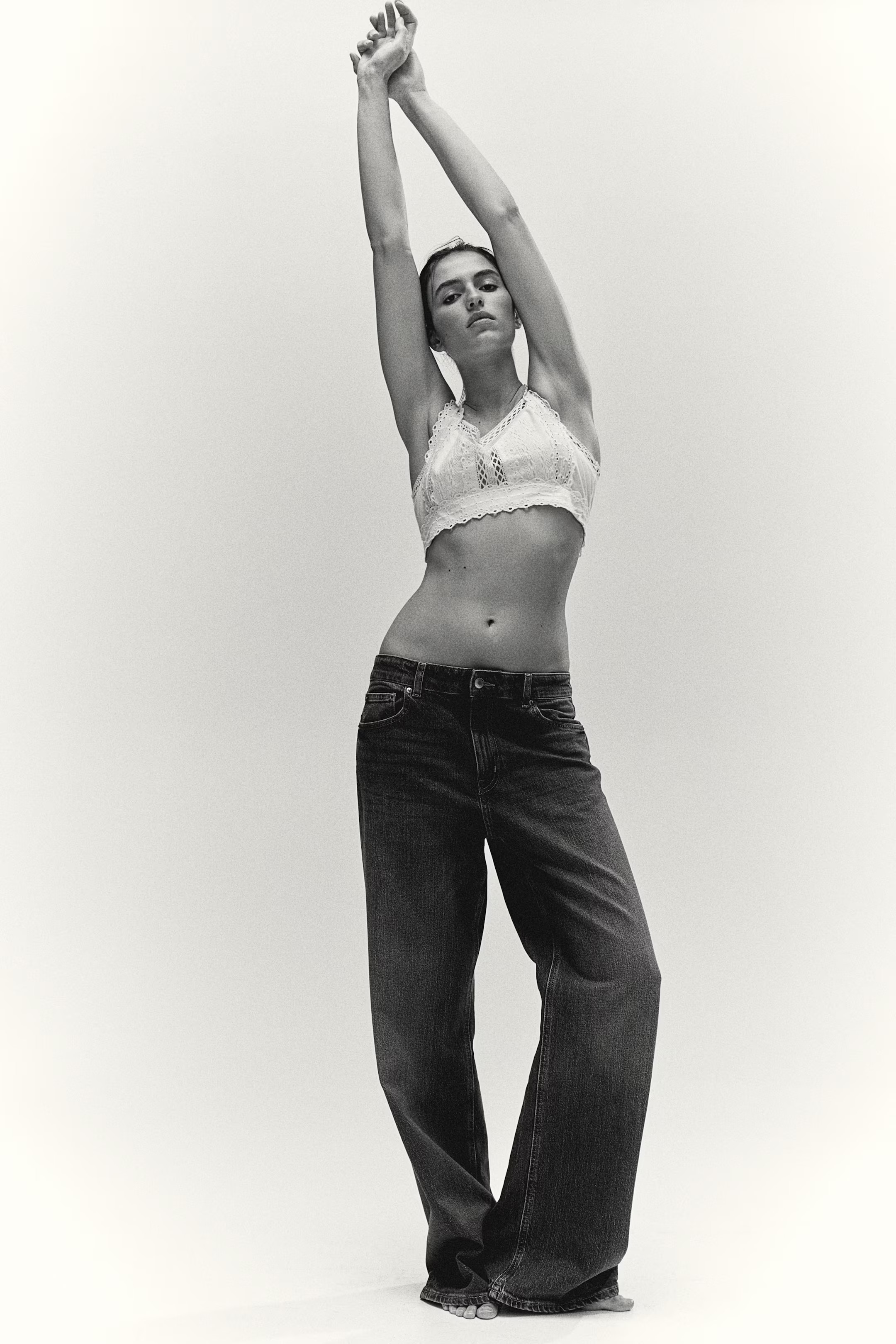 Harper High Rise Wide Leg Jeans | H&M (US + CA)