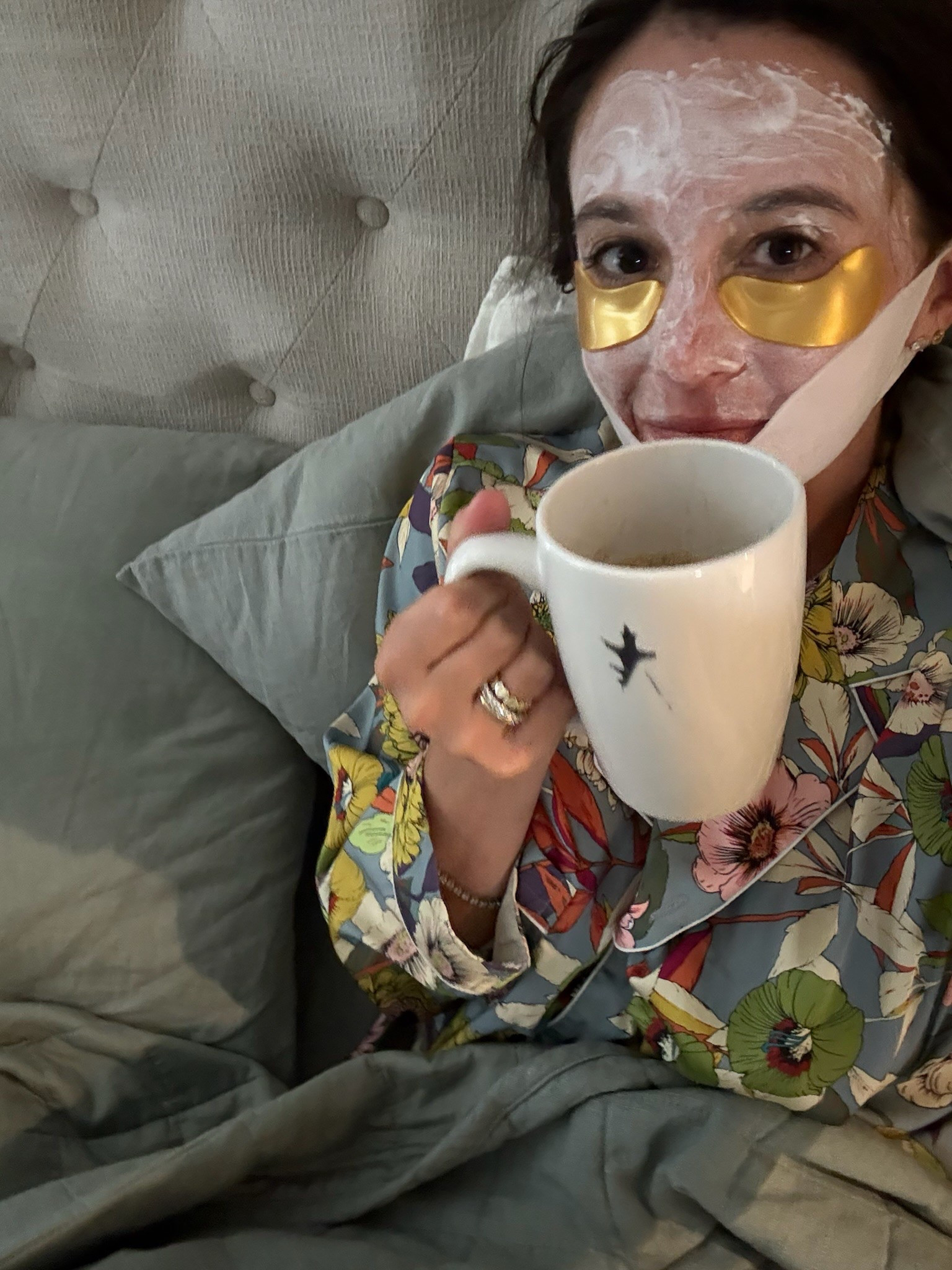 My depuffing routine I swear by! #depuff #clarins #undereye 

#LTKBeauty