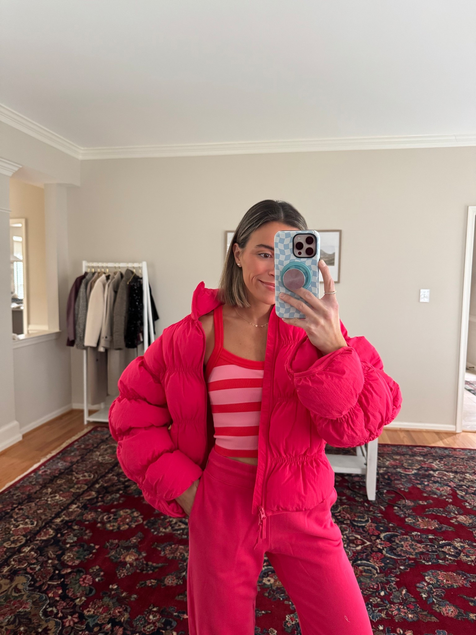 Small jacket & tank 
XS pants 

#LTKActive #LTKFindsUnder100 #LTKmomlife