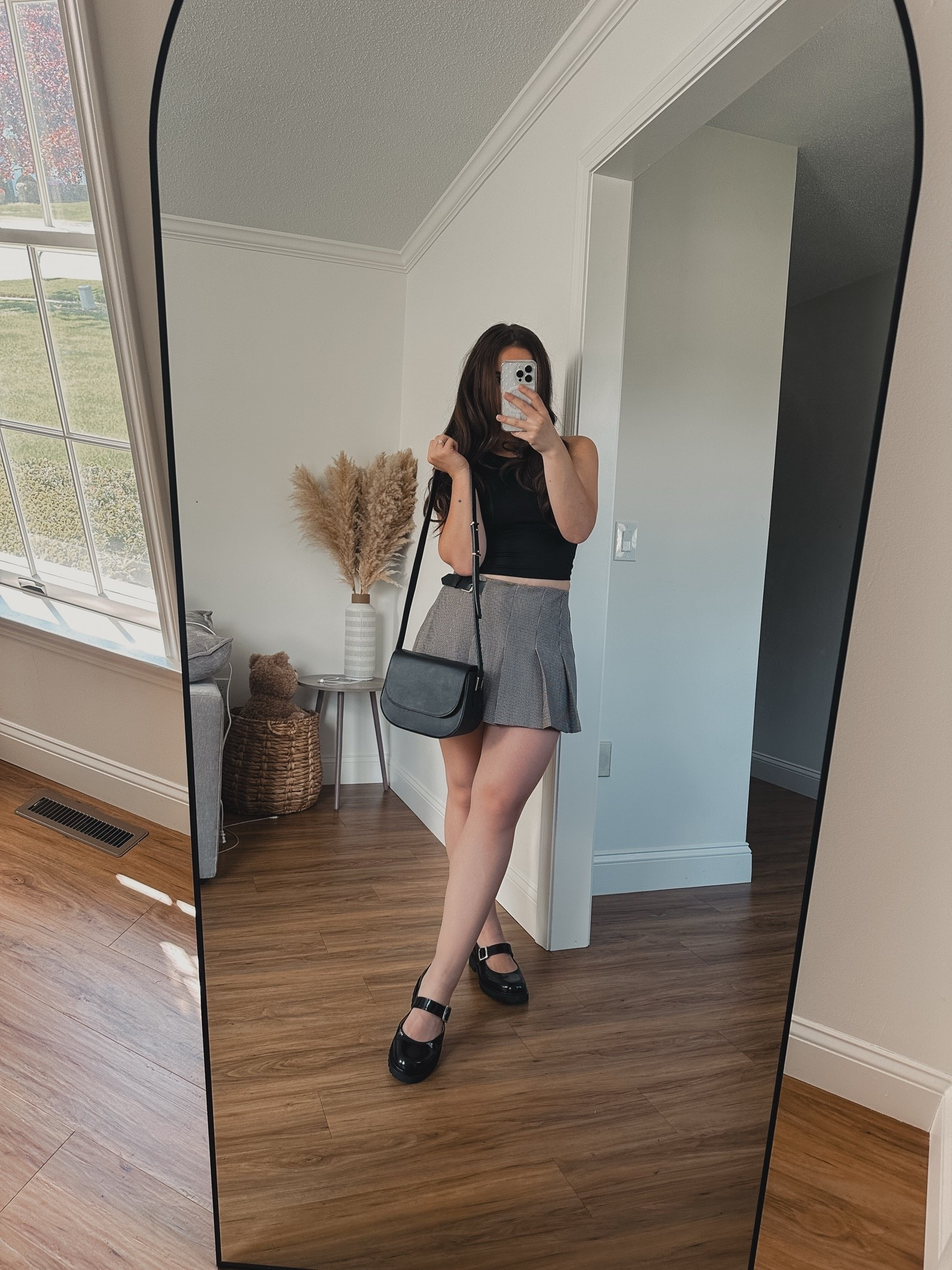 Shoes/purse thursdayboots.com

#LTKgrwm #LTKootd #LTKBeauty