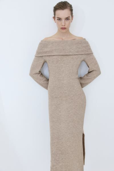 Knitted off-the-shoulder dress | H&M (UK, MY, IN, SG, PH, TW, HK)