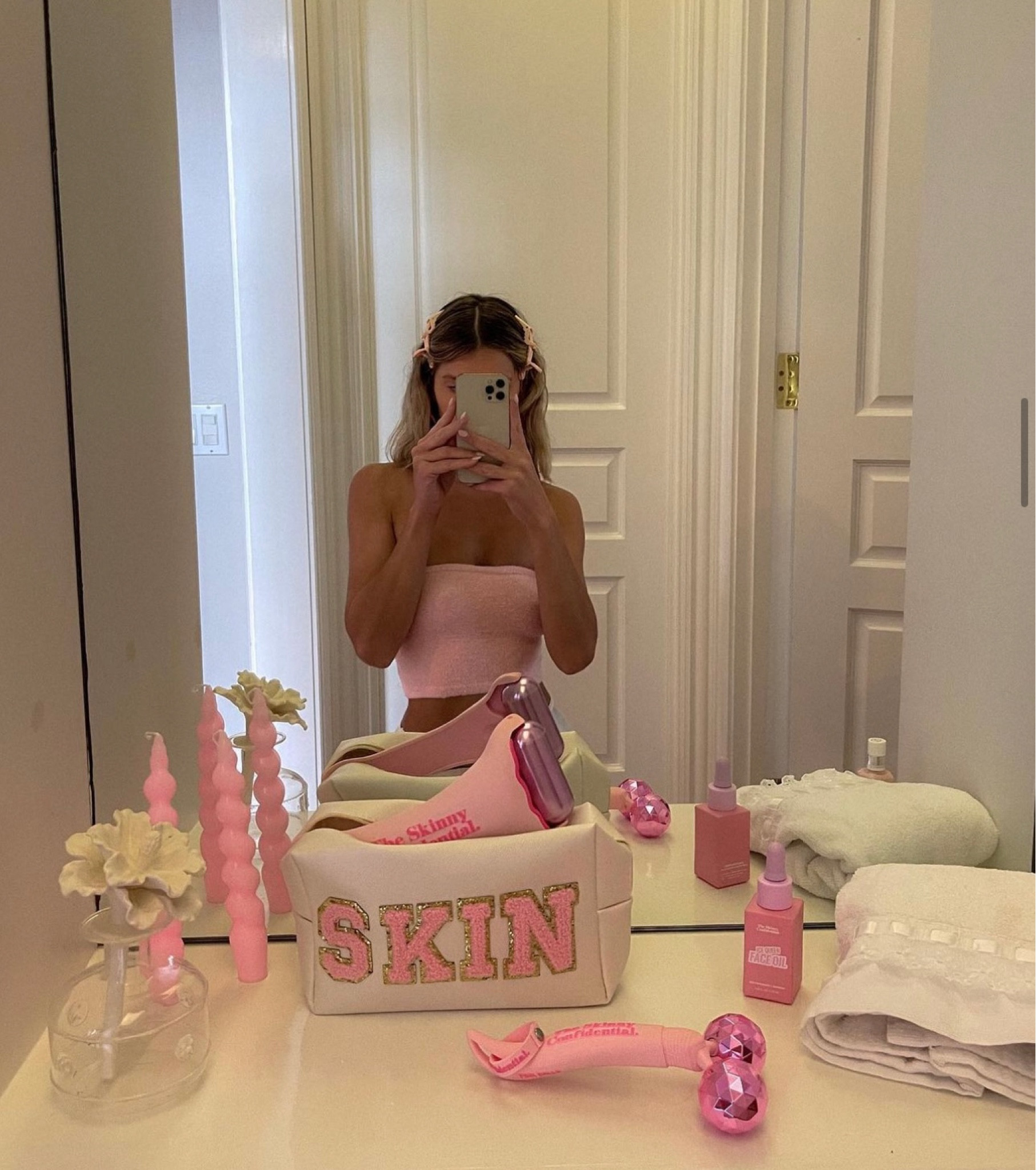 Self care inspo - skinny confidentfial - skin care - beauty finds - skin care routine - self care ideas - makeup bag - beauty must haves 

#LTKunder100 #LTKstyletip #LTKbeauty