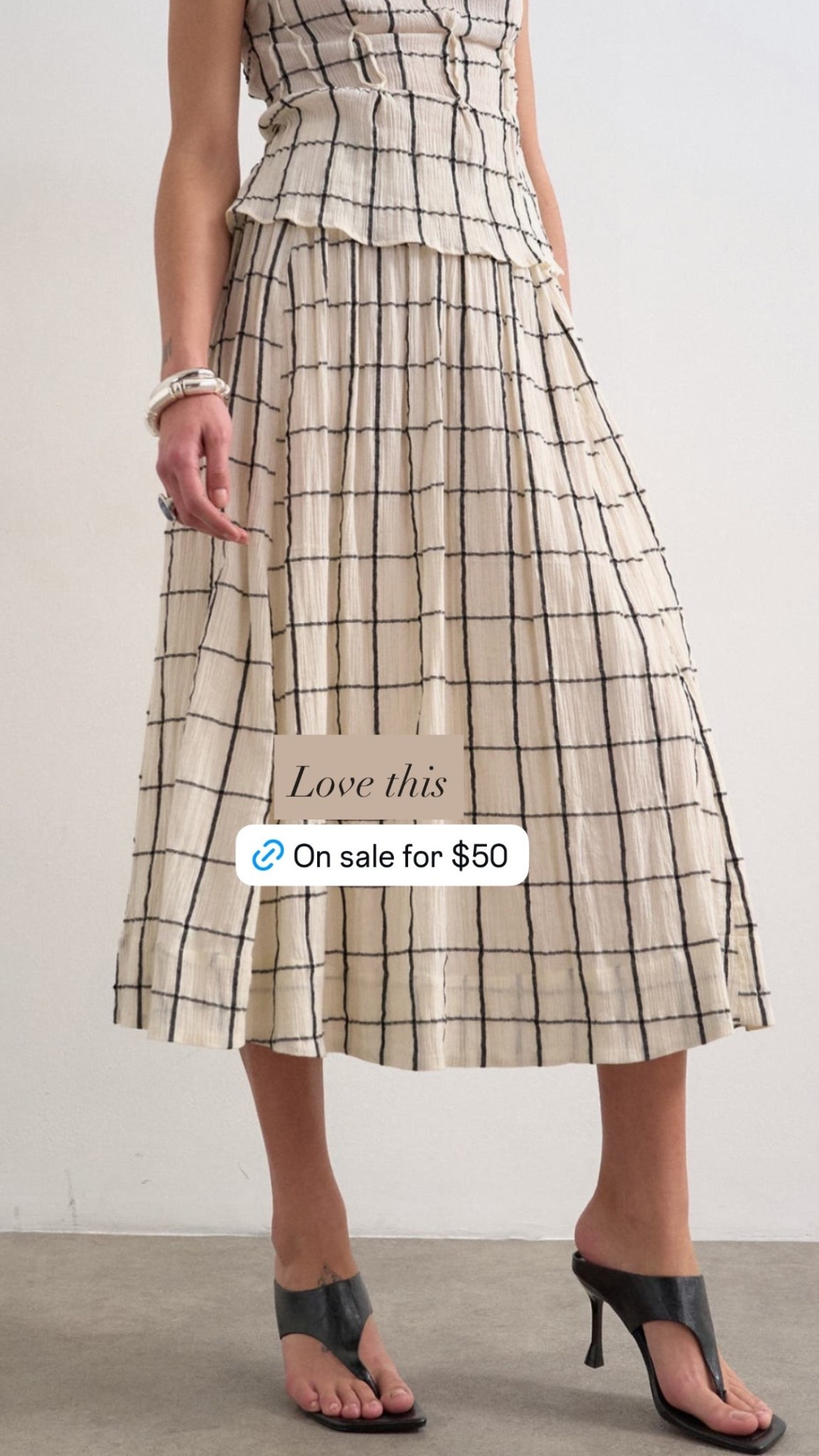 Sale alert

#springbreakoutfit
#springoutfit
#springskirt
#plaidskirt
#springsale

#LTKSaleAlert #LTKFestival #LTKootd