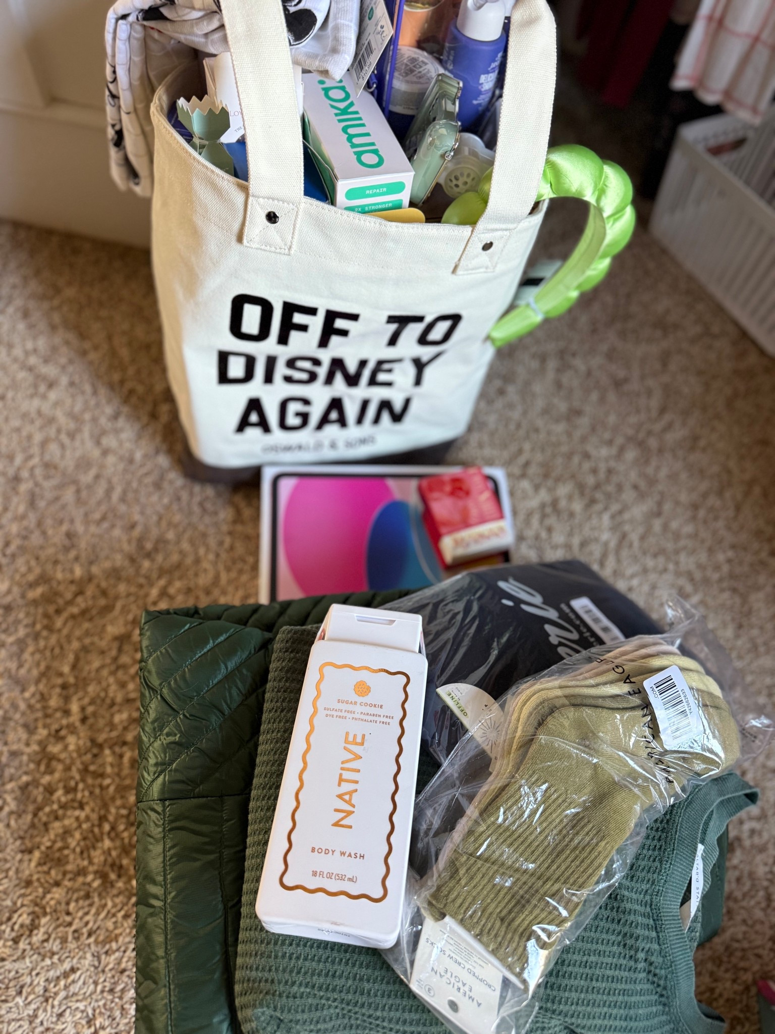 Everything I got for Christmas 🎄

#LTKmomlife #LTKHoliday #LTKGiftGuide