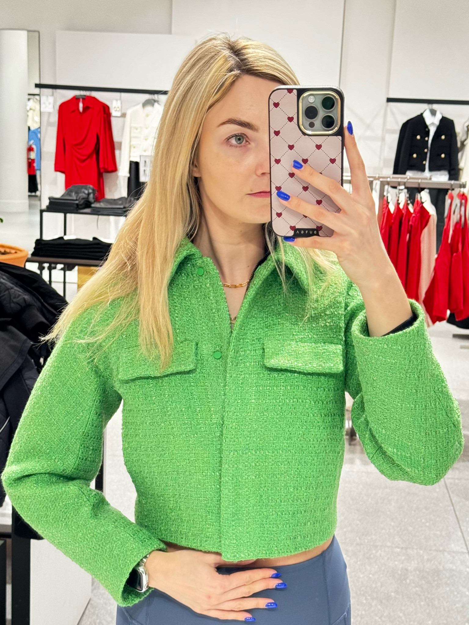 St. Patrick’s day ready - Cropped tweed jacket with pockets

Green blazer • st Patrick’s day outfit • green jacket • work outfit 



#LTKworkwear #LTKstyletip #LTKSeasonal