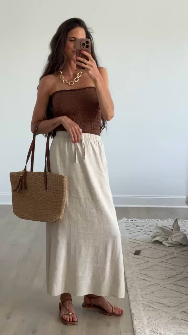 Neutral summer outfit that feels effortless but still put together.

Lightweight pieces, easy layers, and the kind of look you can wear anywhere—from errands to lunch to vacation days. I love how everything mixes and matches so you’ll get so much wear out of it.

Everything is linked for you in one spot.

#LTKootd #LTKdayinmylife #LTKSeasonal