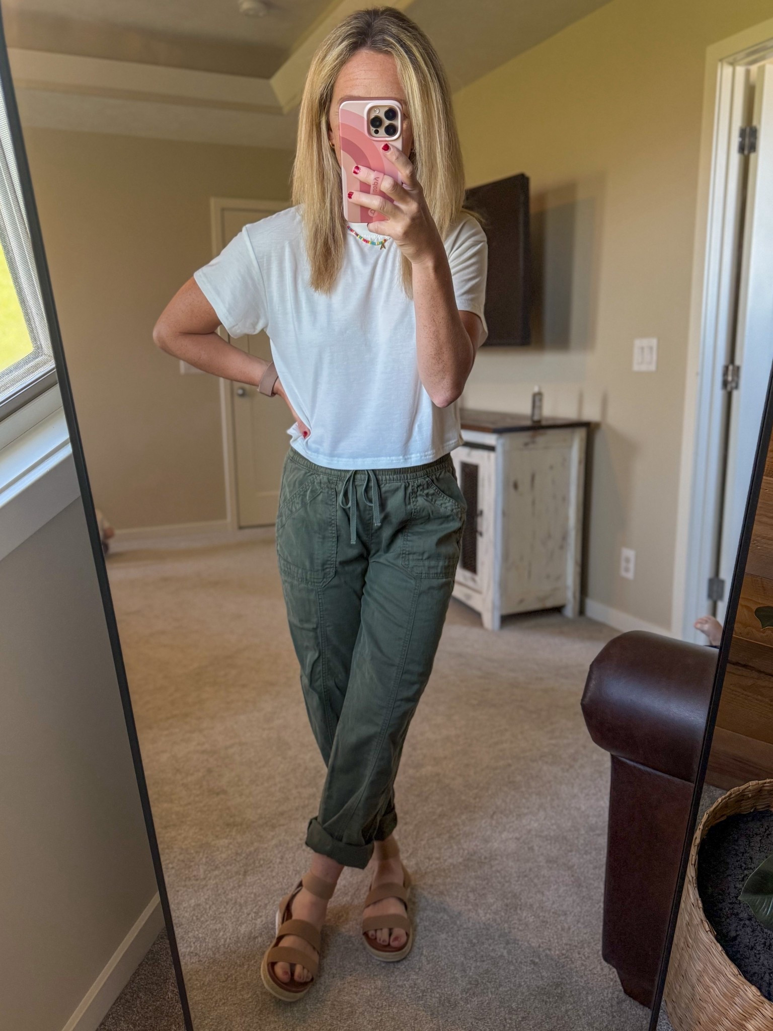 Casual fall mom outfit 

#LTKSaleAlert #LTKFindsUnder50 #LTKStyleTip