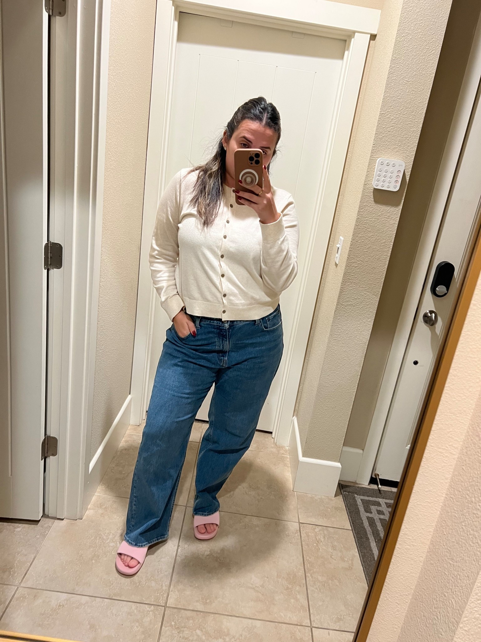 Happy Monday🤍

#LTKdayinmylife #LTKootd #LTKgrwm