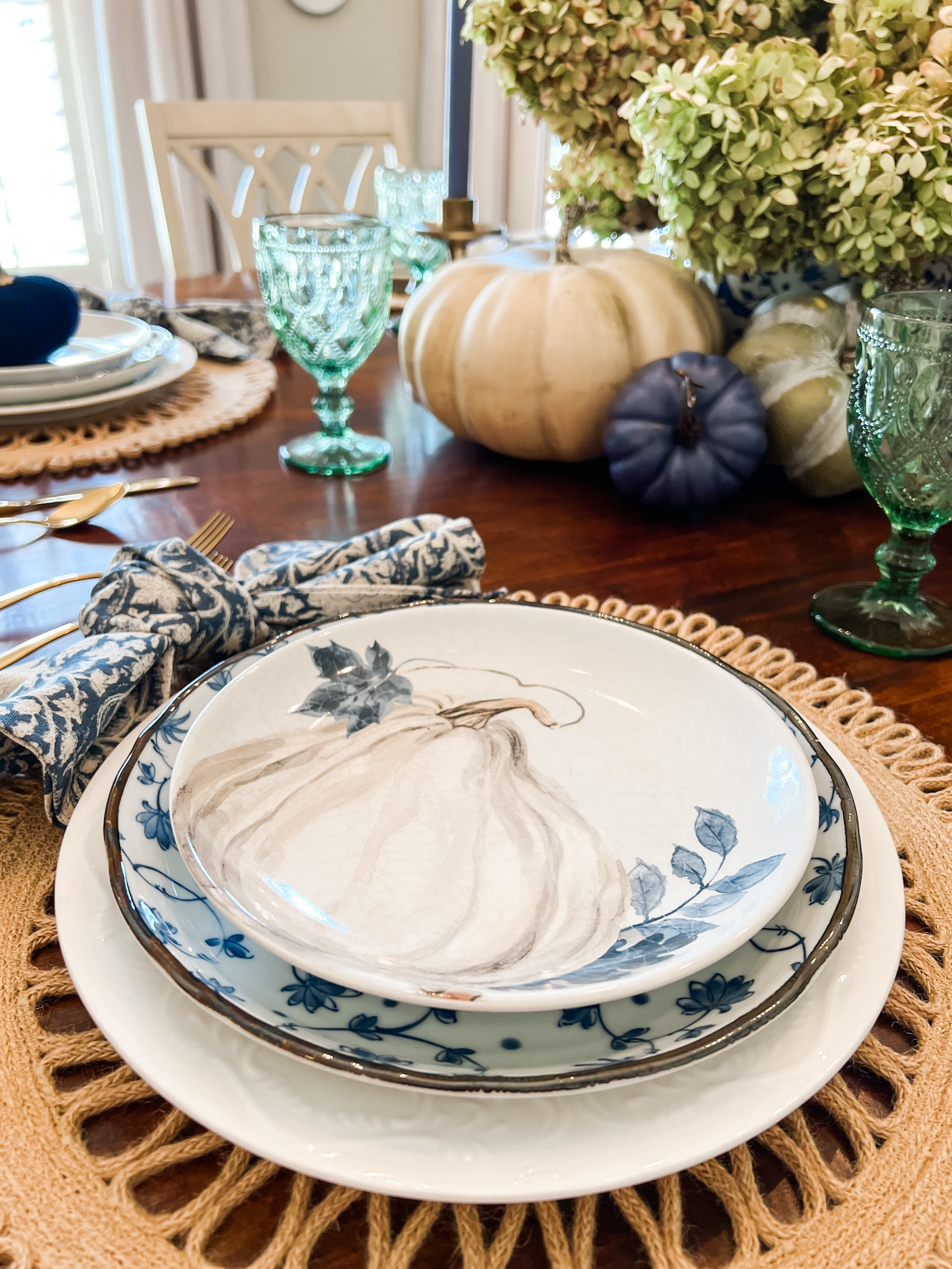Fall pumpkin table scape 

#LTKSeasonal #LTKunder50