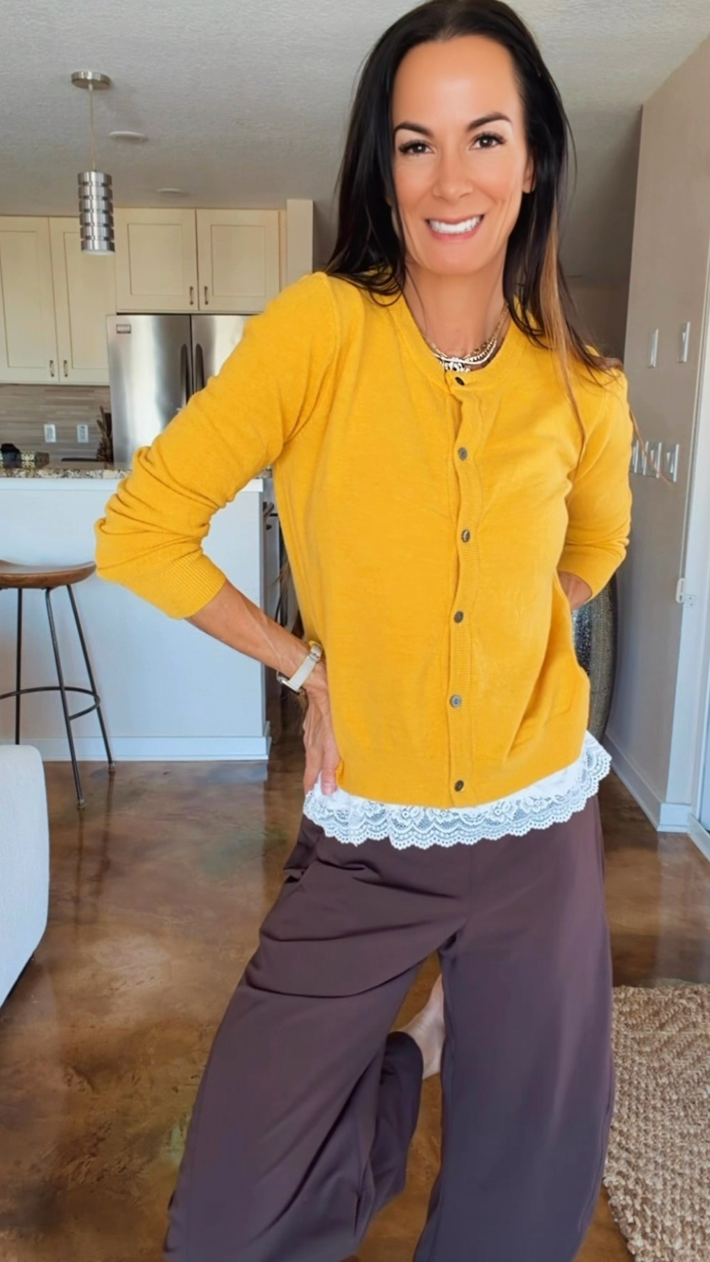 GRWM but make it effortless chic 💁🏽‍♀️✨

Starting with the softest lace cami (because details matter)…
Adding a pop of sunshine ☀️
And finishing with these flowy pants that feel like I’m wearing nothing (the BEST kind of outfit)

Comfort ✔️
Chic ✔️
Throw-on-and-go but still turning heads ✔️

This is your sign you don’t have to choose between comfy and cute… you can absolutely have both.



#NicoleColeeStyle #EffortlessChic #EverydayStyle #LTKStyle #Over40Style




#LTKdayinmylife #LTKootd #LTKgrwm