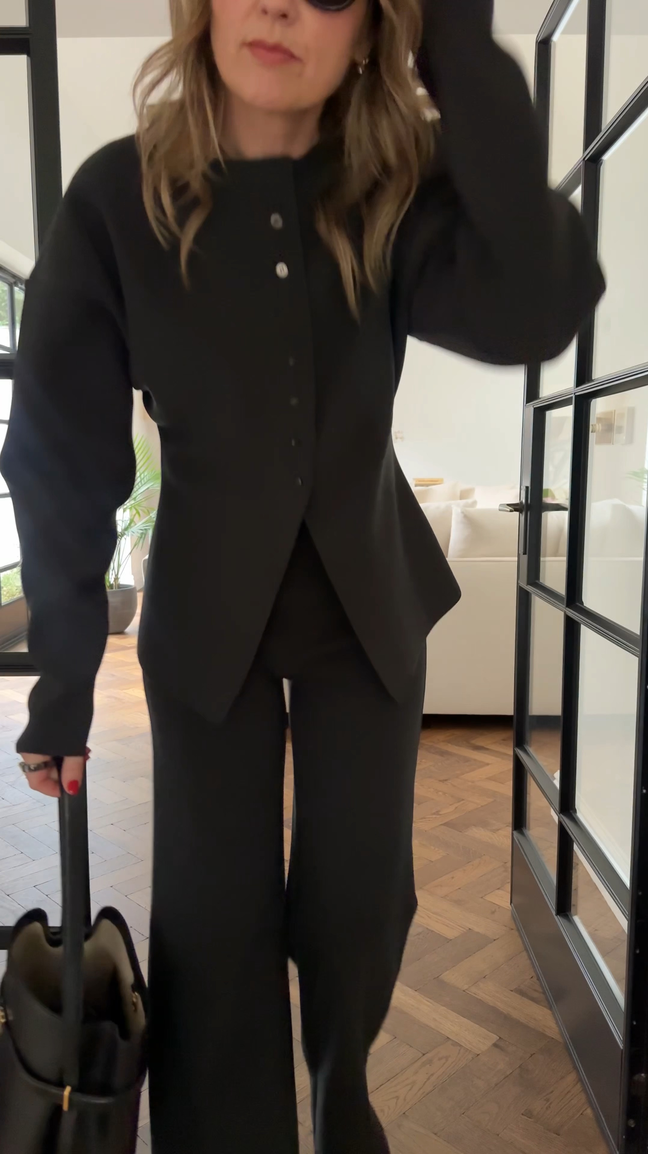 Perfect Black Set 
Inspired By Sofia Grainge 

I wear a size 1 pants size 2 cardigan (but could’ve gone down a size in the cardigan) 

NYE | Christmas | party | set | bag | winter | December | blazer | holidays | moda| Christmas Day outfit | nye outfit | Christmas outfit | dinner outfit | matching set | coord | 

#LTKuk #LTKluxury #LTKpartywear