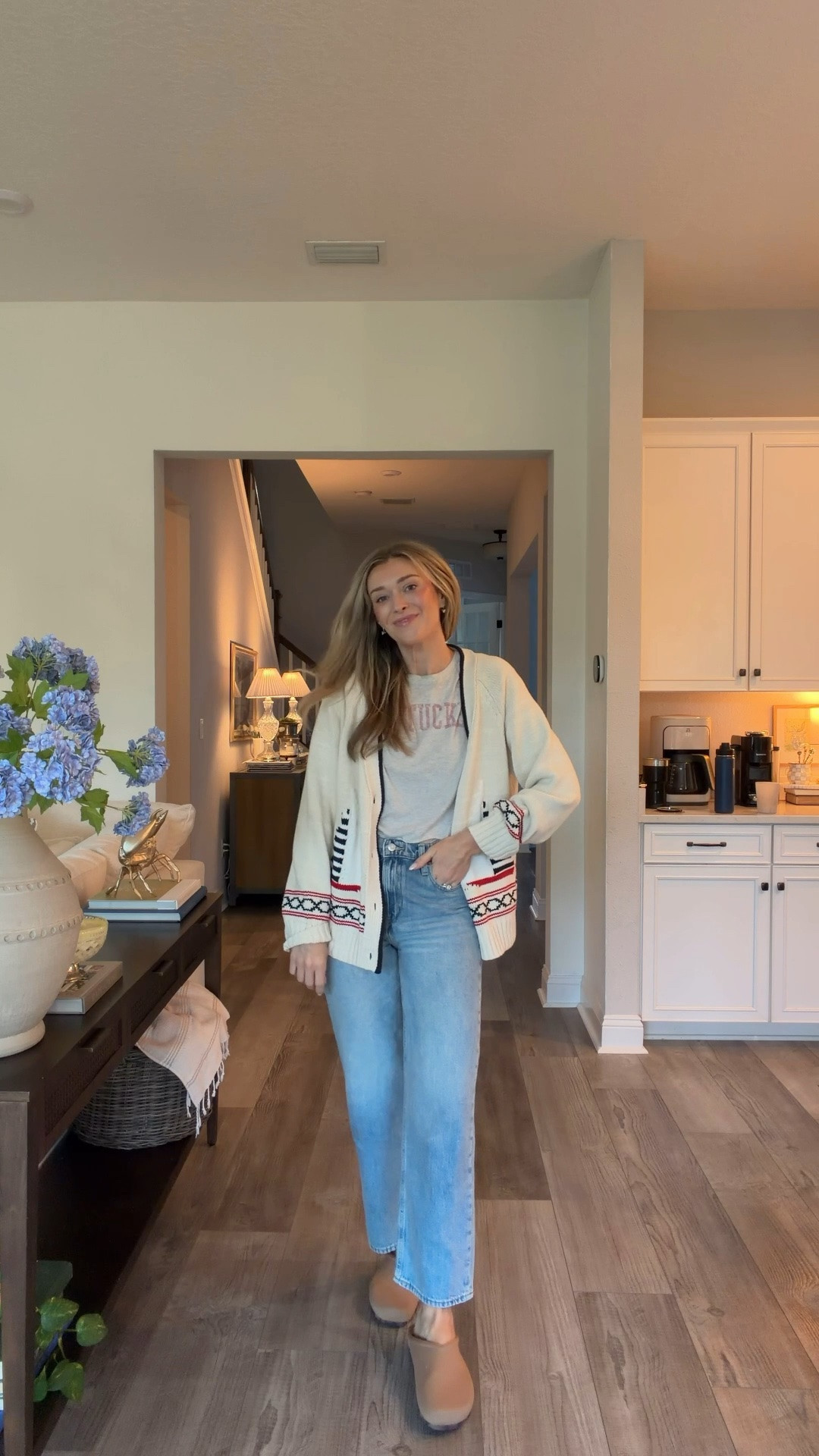 Coastal summer outfit I’d wear on repeat — graphic tee, relaxed denim, and the perfect dad cardigan.

nantucket style outfit, coastal summer outfits women, cardigan outfit women, graphic tee outfit women, relaxed jeans outfit, casual summer outfits women, everyday outfit ideas women, 90s inspired outfits women, coastal outfit ideas women