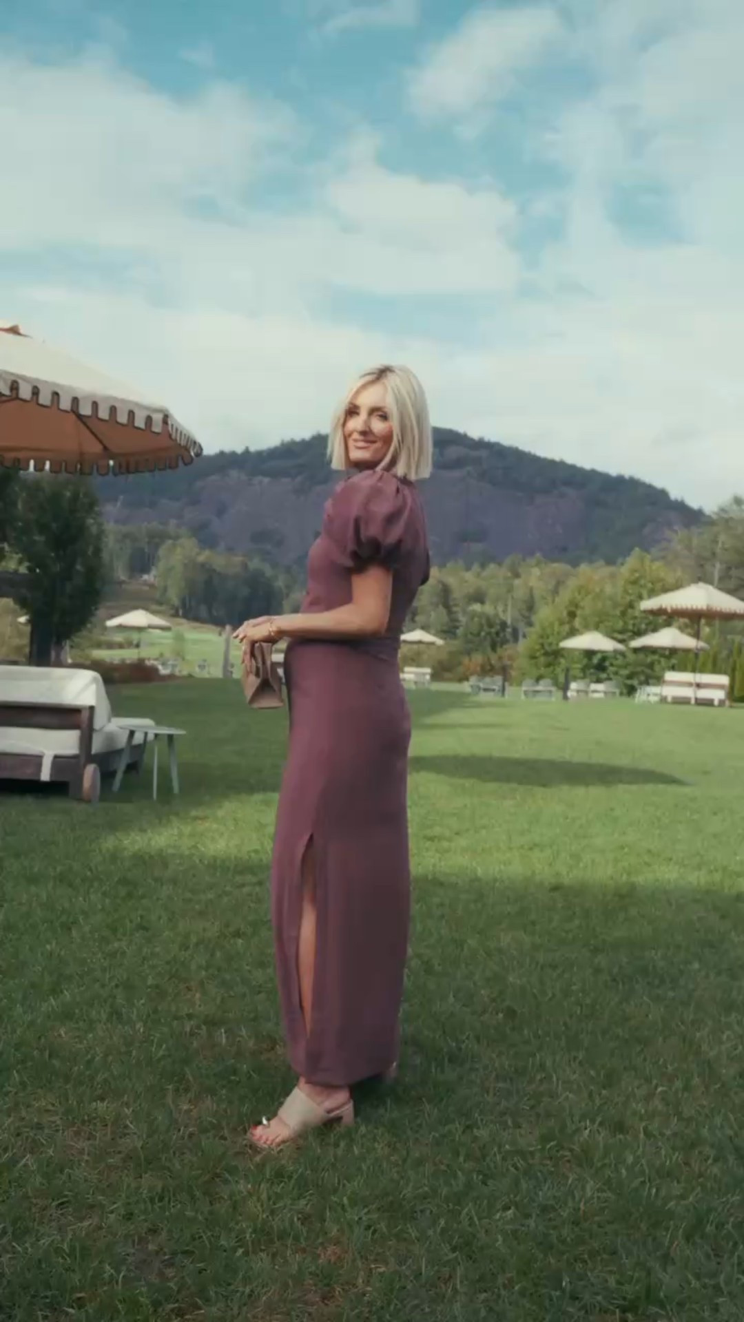 Will never get over this dress 😍 the color & silhouette are perfection! Wearing S. 

Loverly Grey, Anthropologie, brown dress, maxi dress, puff sleeve dress, wedding guest dress, event dress 

#LTKWedding #LTKBump #LTKSeasonal