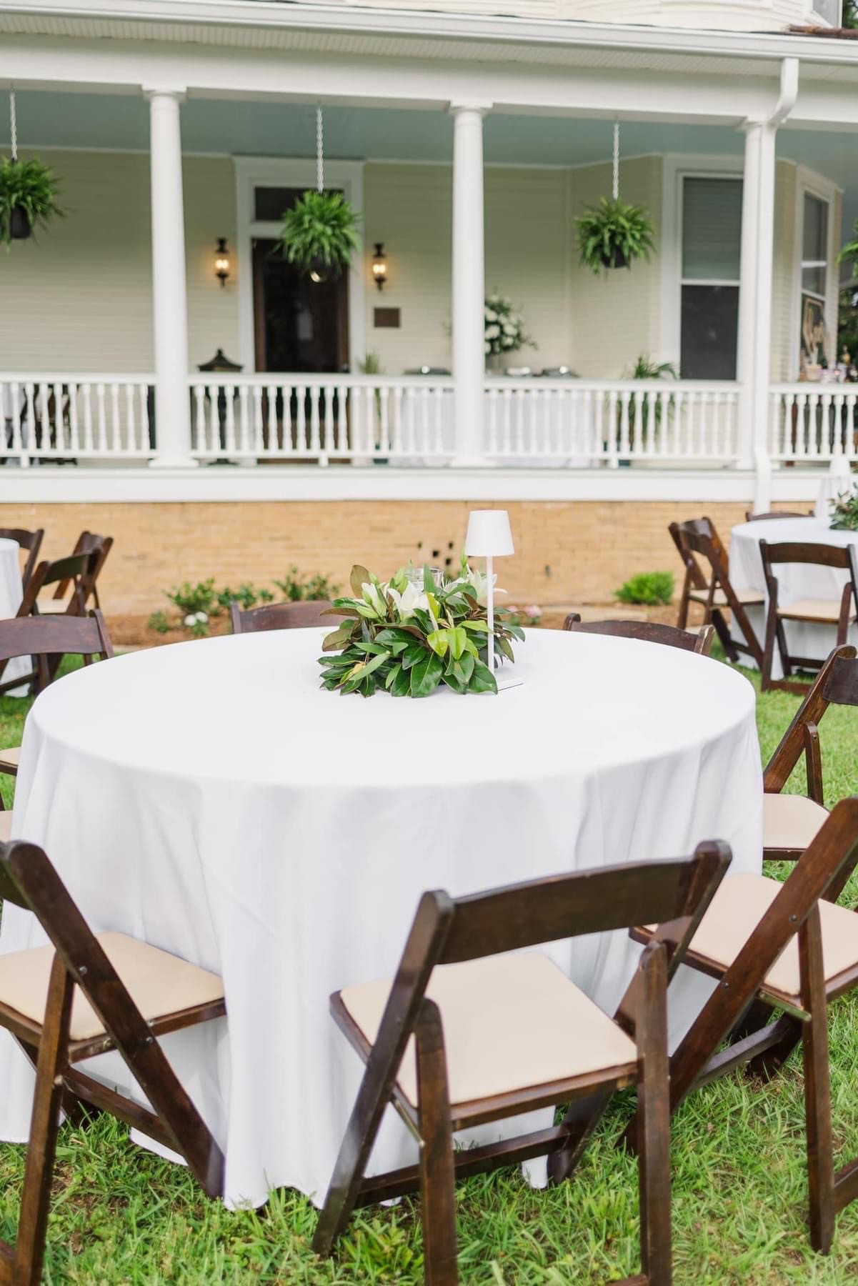 Summer soirée decor! 

Amazon, Amazon finds, summer entertainment, home decor, outdoor living, summer soirée, decor inspo, entertainment ideas



#LTKHome #LTKStyleTip #LTKParties