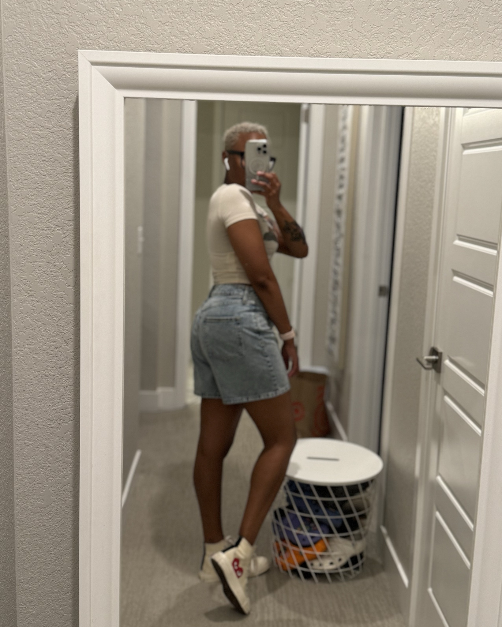 90s jeans shorts 
#jeans #90s#shorts 

#LTKstyletip #LTKU #LTKshoecrush