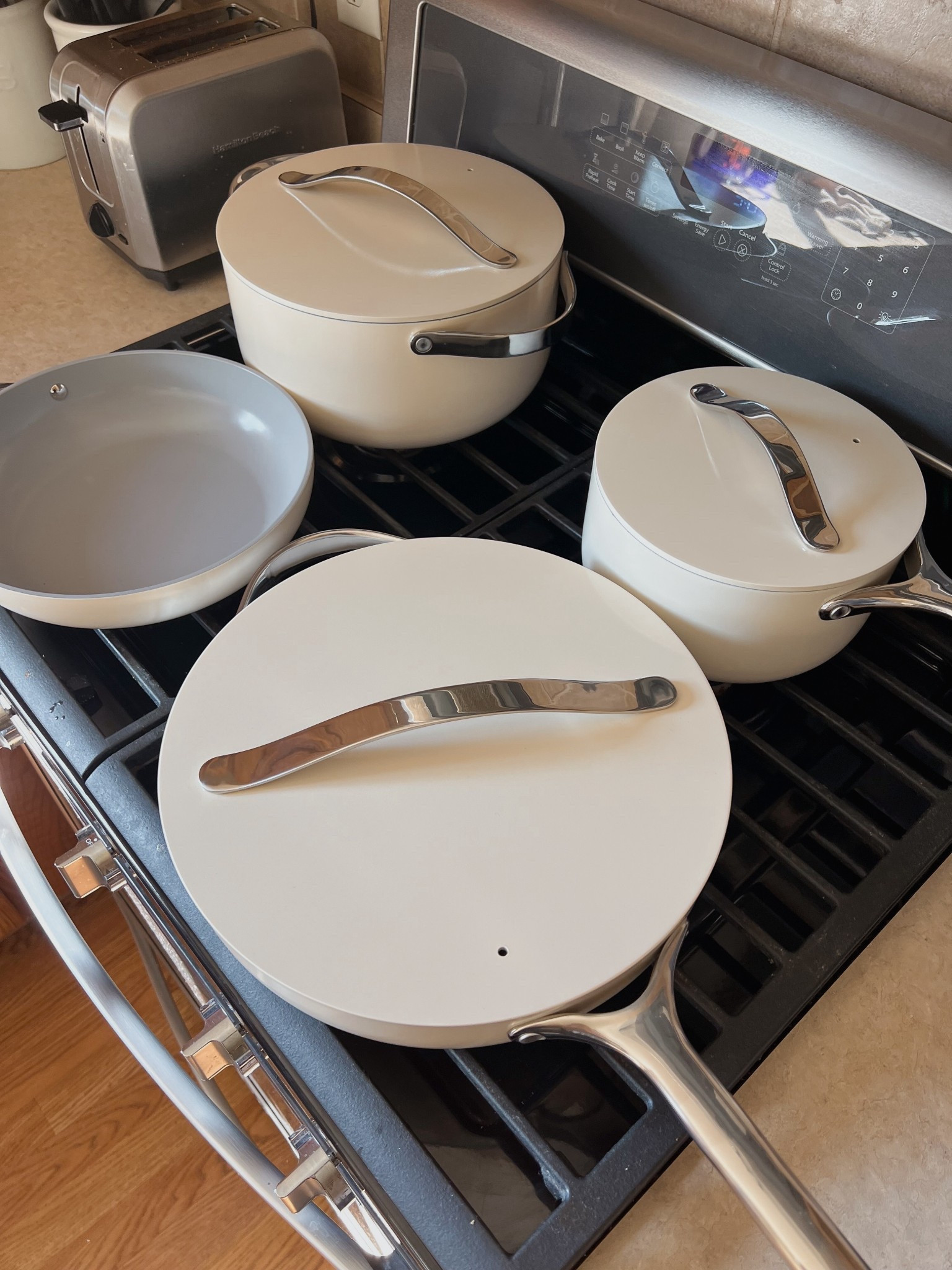 Favorite pots and pans! Non toxic pans 


#LTKfoodie #LTKHome