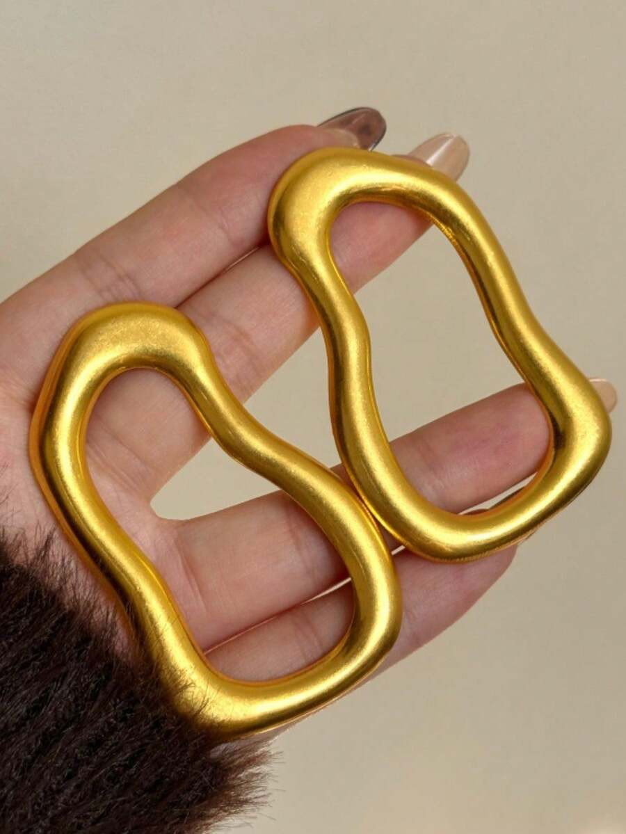 1 Pair Asymmetric Asymmetrical Hollow Metal Earrings, European And American Style Personalized Fa... | SHEIN