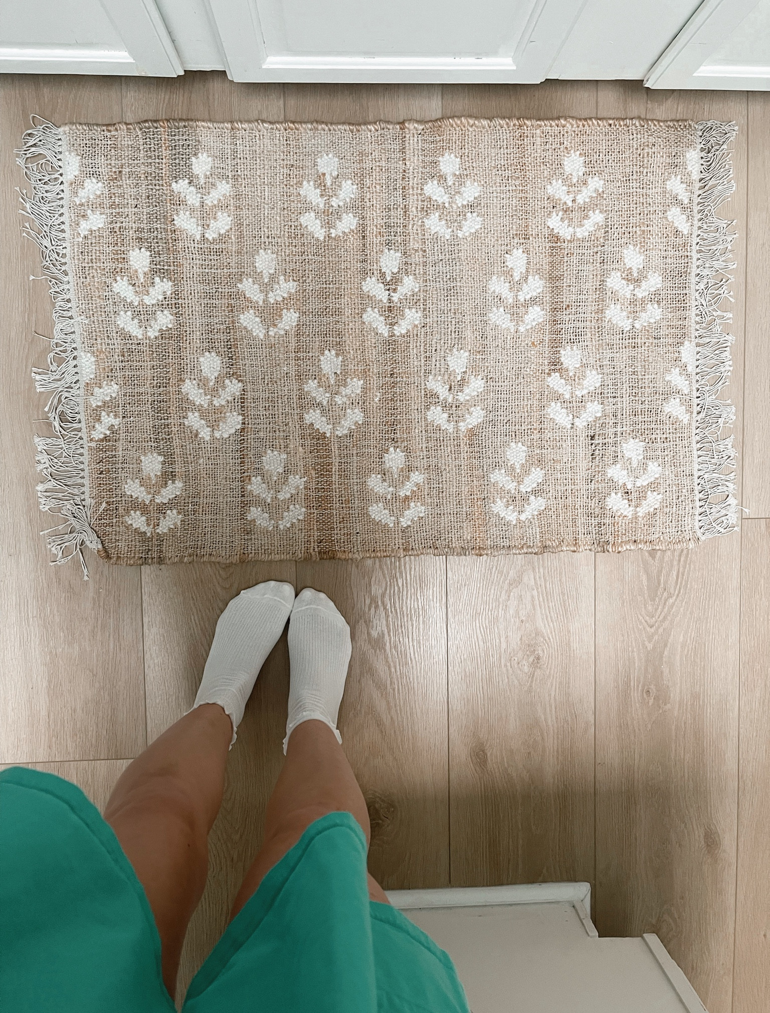 Walmart Home Find: Love this little accent rug in our kitchen 🍂

#walmart #walmartfind #walmartrug #walmarthome

#LTKFallSale #LTKHome #LTKFindsUnder50
