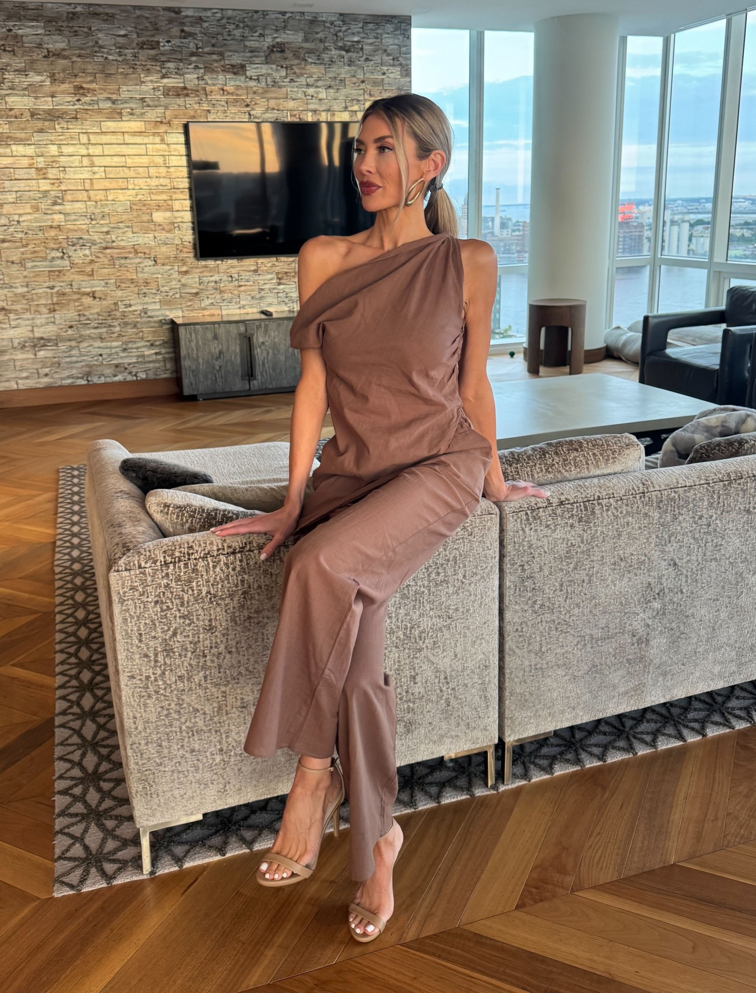 Golden hour in Baltimore ✨ New lip combo alert 🚨 You know I’m always on the hunt for a great lip combo. I learned about this stain from an Allure interview with Renée Rapp and it’s a steal on Amazon. Linked the exact products and shades here. My two piece chocolate brown linen set is from Bronze Snake, found some similar ones. Linked my exact Milor gold hoops and some similar options. Loving chocolate brown for fall  

#LTKFindsUnder100 #LTKBeauty #LTKSaleAlert