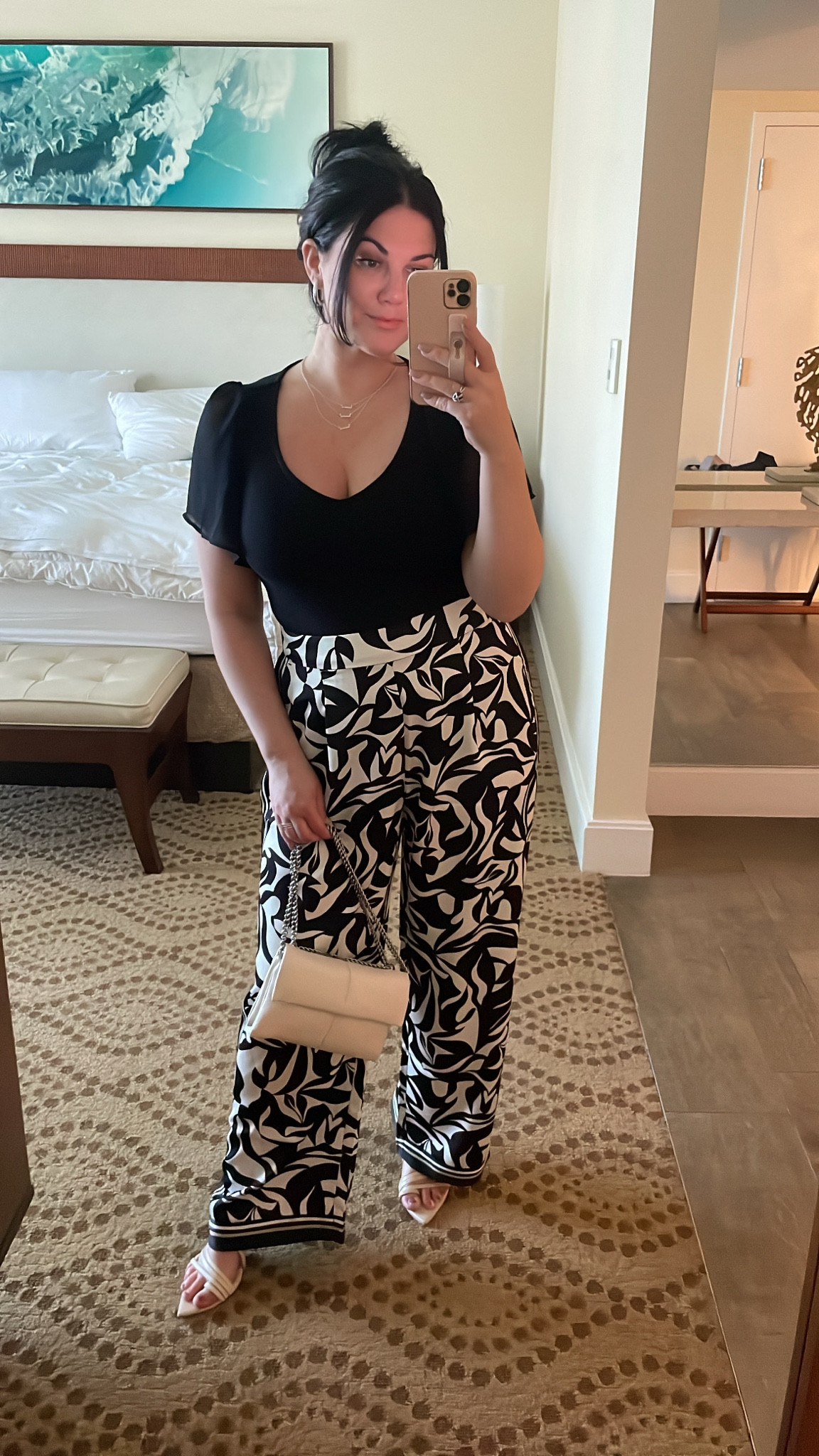 A printed pant for a night out 🦓