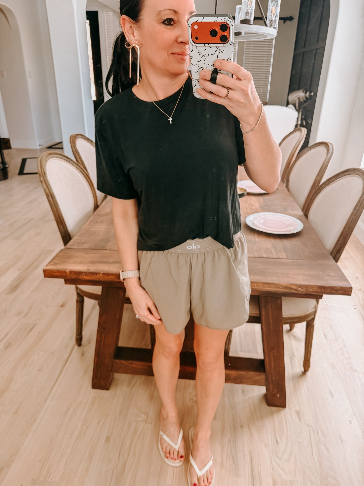 New fave cropped tee and shorts summer combo 

#LTKmomlife #LTKgrwm #LTKActive