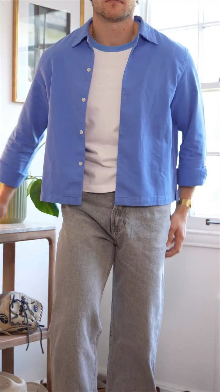 A spring outfit worth sharing🗣️

About as easy as it gets, try the men’s spring outfit idea! I have the jeans, the boots and the watch linked in my LTK/Bio for you my guys!🫱🏼‍🫲🏽

🏷️: spring outfit, men’s spring outfit, simple outfit idea
#mensoutfit #simpleoutfit #springoutfit