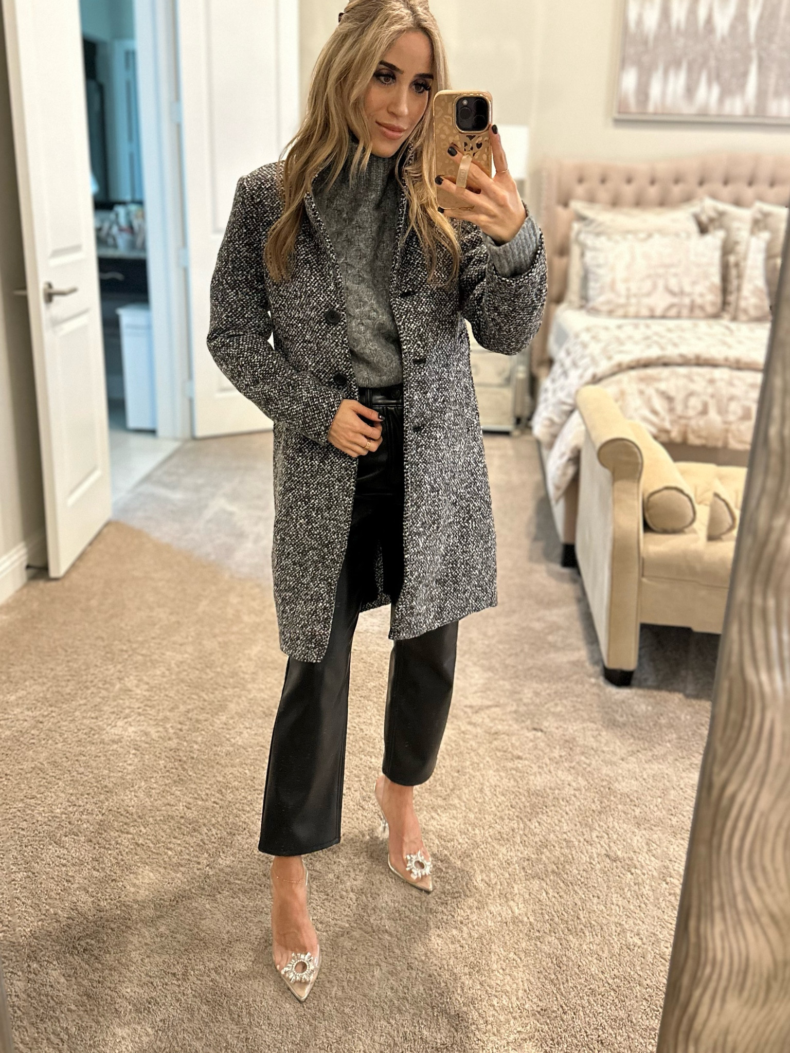 Grey coat size xxs, faux leather pants size 24 short use code AFBELBEL 

#LTKunder100 #LTKsalealert #LTKunder50