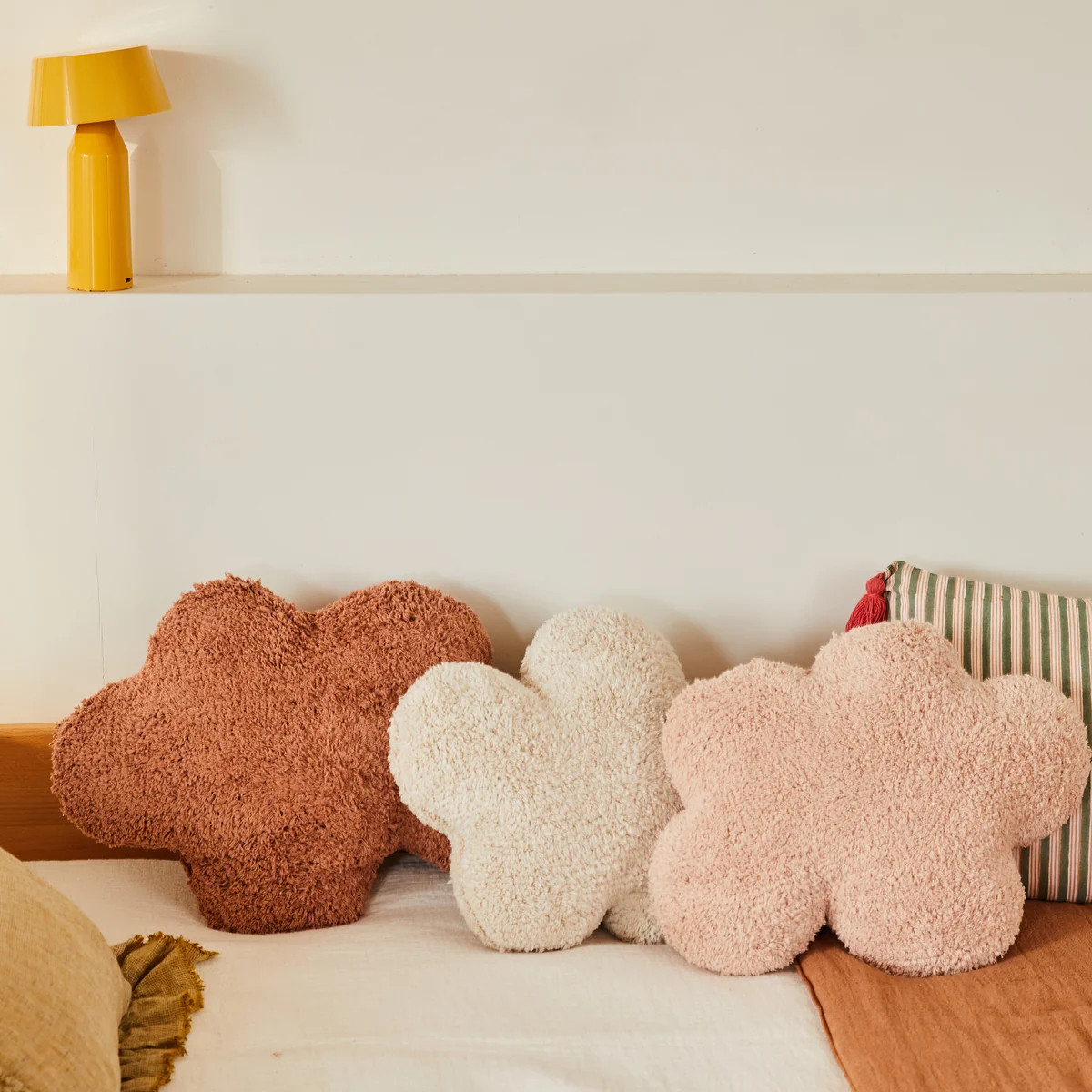 Bodenkissen Wolke von Lorena Canals | Connox | Connox DE