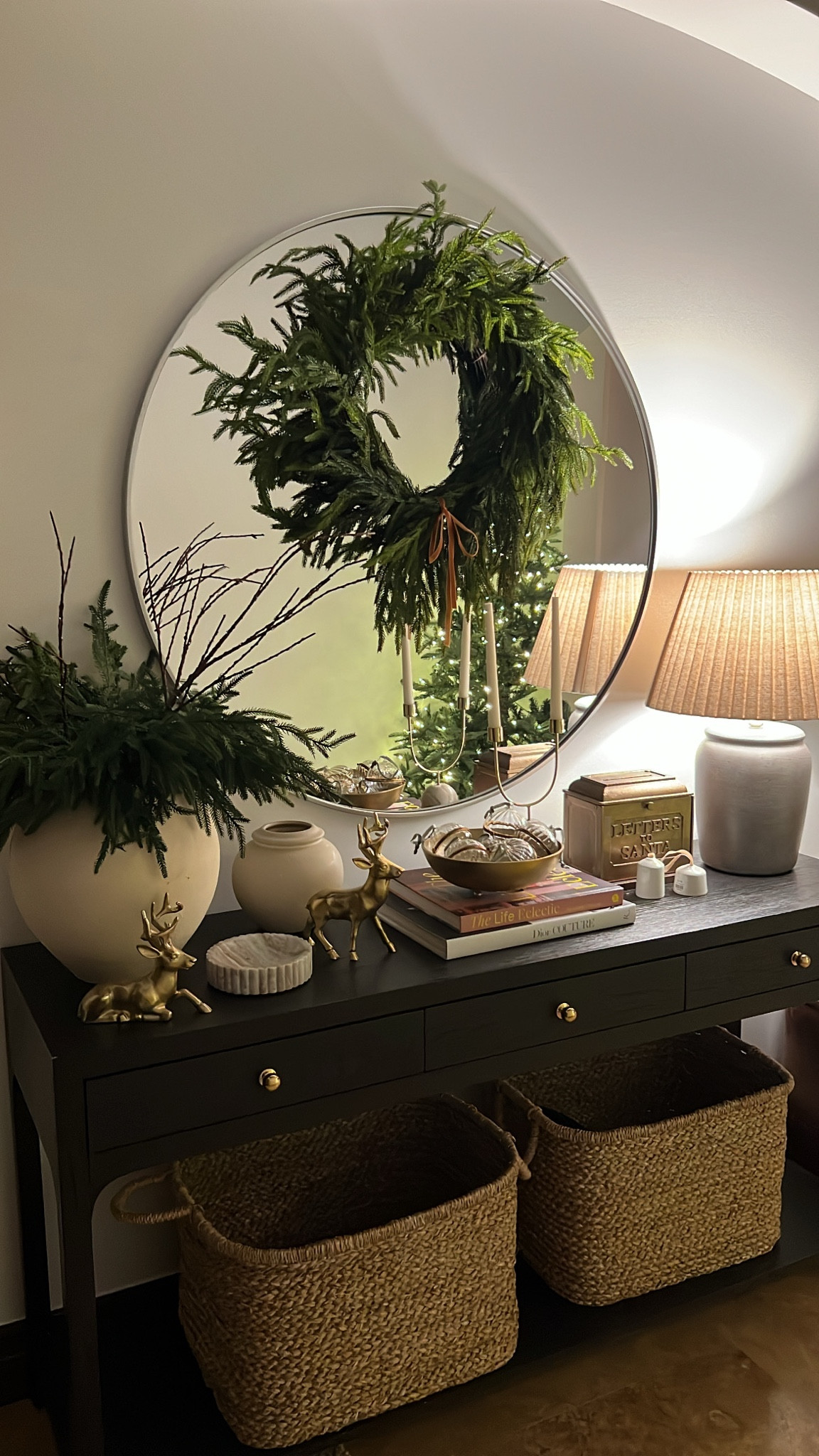 Winter & holiday entry table decor 🎄
#christmasdecor #entrydecor 

#LTKcasa #LTKwinter #LTKstyletip