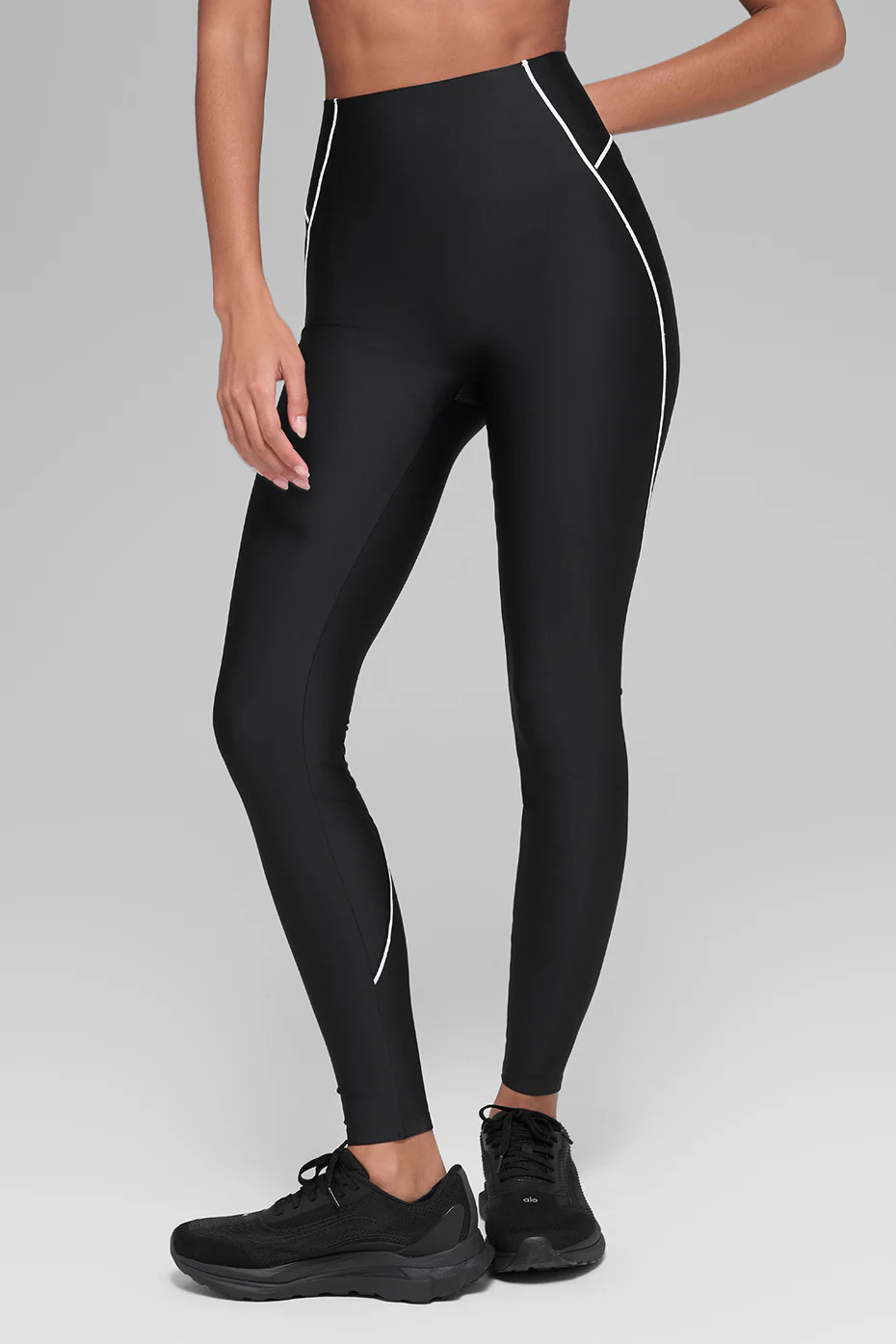 ALO | Airlift High-Waist Haven Legging in Black/White, Size: 2XS | Alo Yoga (US)