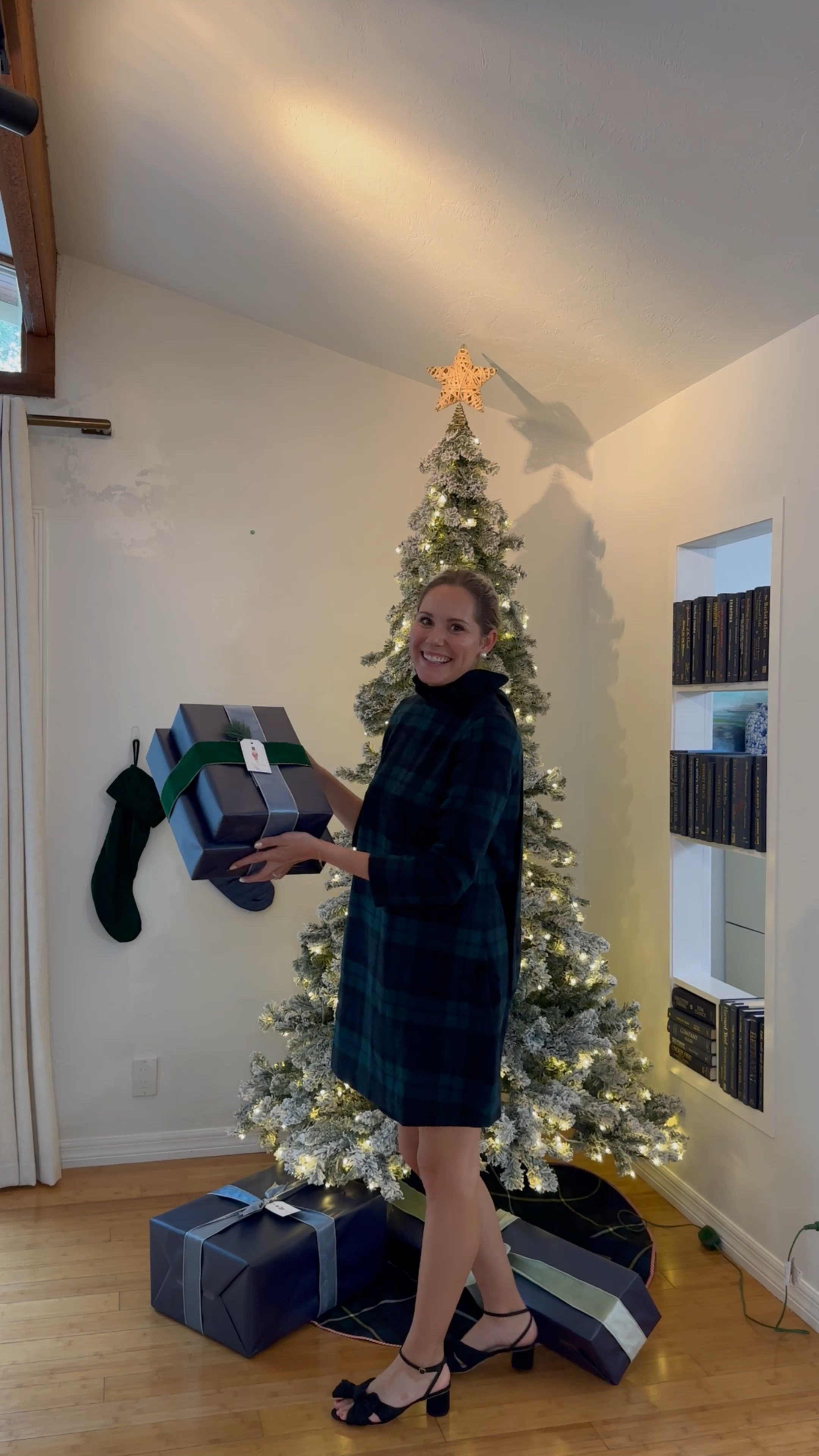 🎄🎅🏻🎁 GIFT GUIDES ARE LIVE - these are thoughtfully curated by me, with only the best gifts we have & love. See all of my gift guides on my LTK shop! 

#LTKHoliday #LTKGiftGuide #LTKHolidaySale