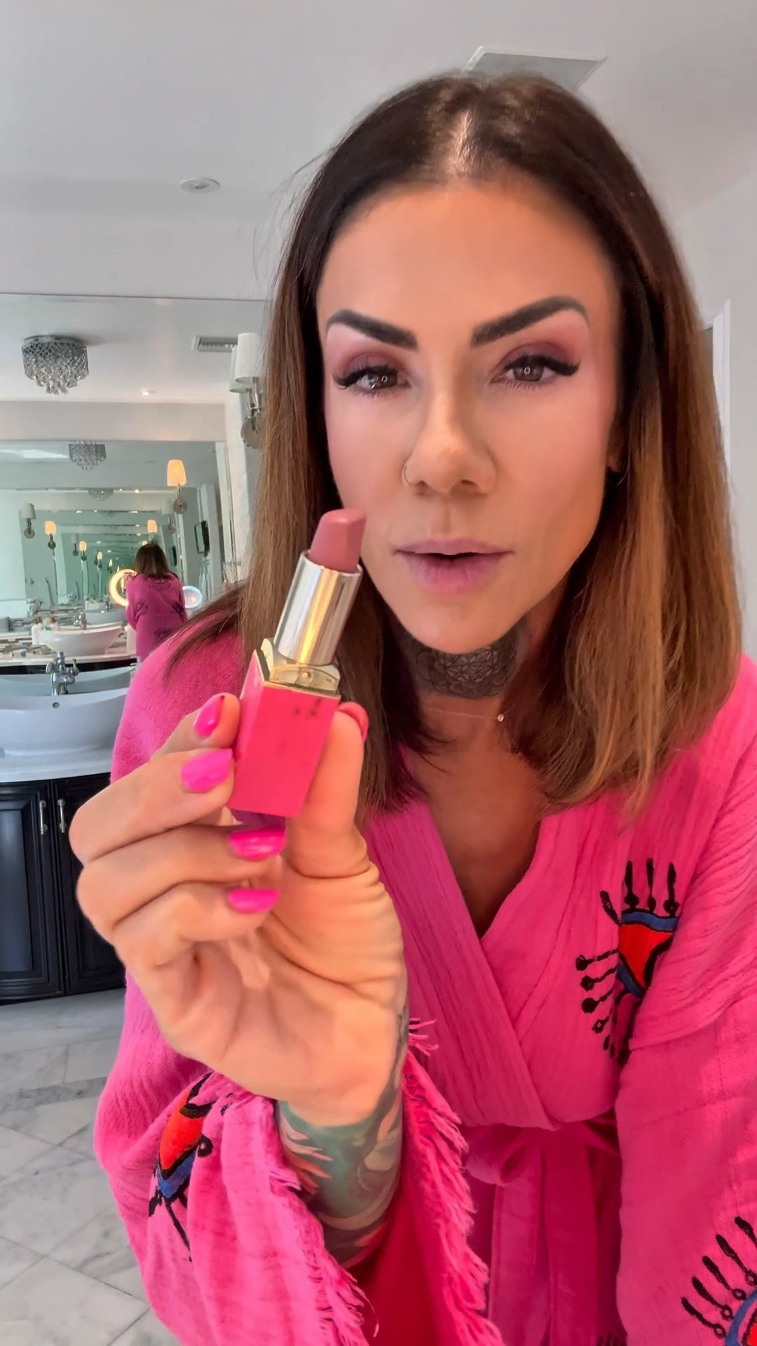 Viral buttery, soft Amazing formula lipstick!

#LTKOver40 #LTKselfcare #LTKgrwm