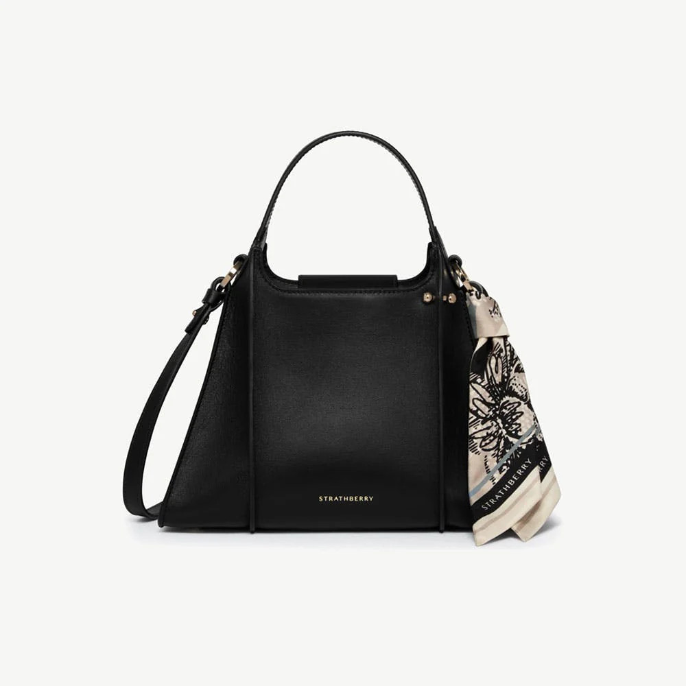 Arkshell - Black | Strathberry