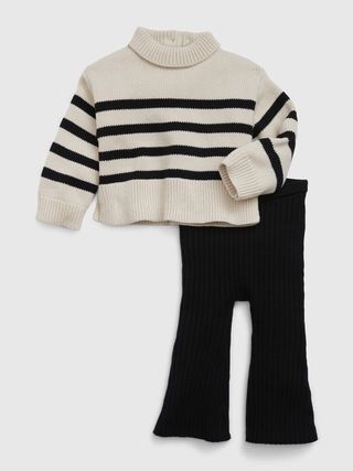 Baby 24/7 Split-Hem Sweater Outfit Set | Gap (CA)