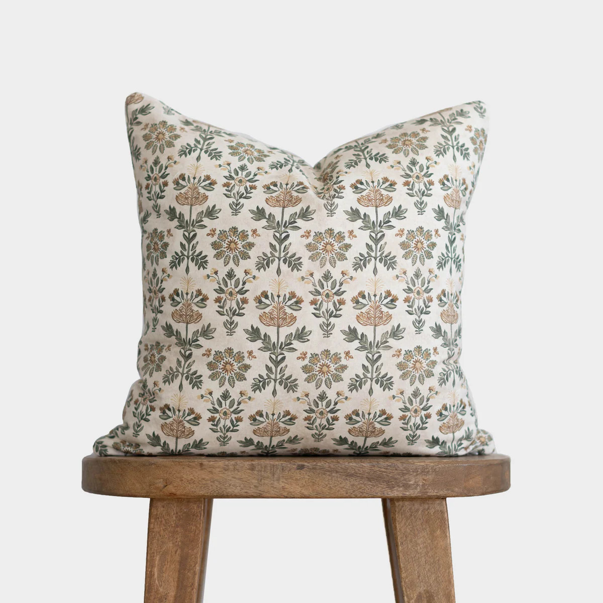 Fannie - 18" | 22" | Woven Nook