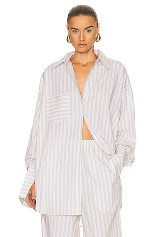 Helsa HEMD COTTON POPLIN STRIPE OVERSIZED in Beige gestreift - Beige. Size all. | FWRD 