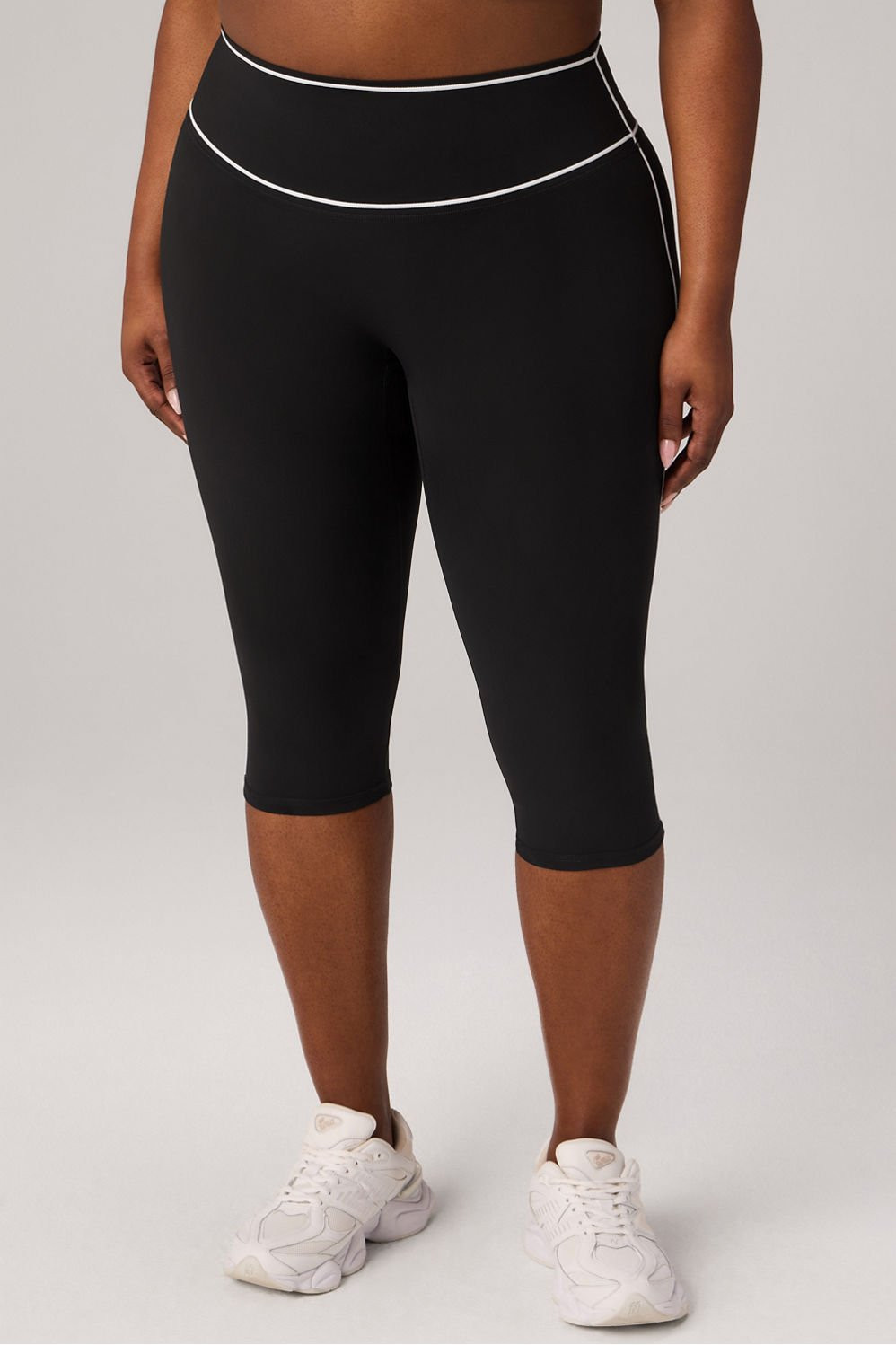 The No-Seam PureLuxe TLC High-Waisted Capri | Fabletics