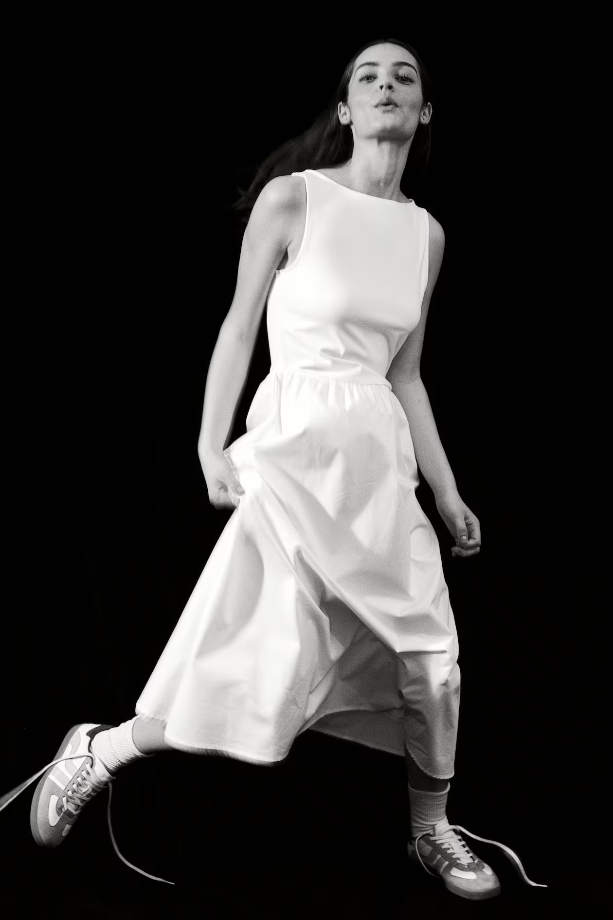 Robe sans manches avec jupe évasée | H&M (FR, IT, ES, PT, BE)