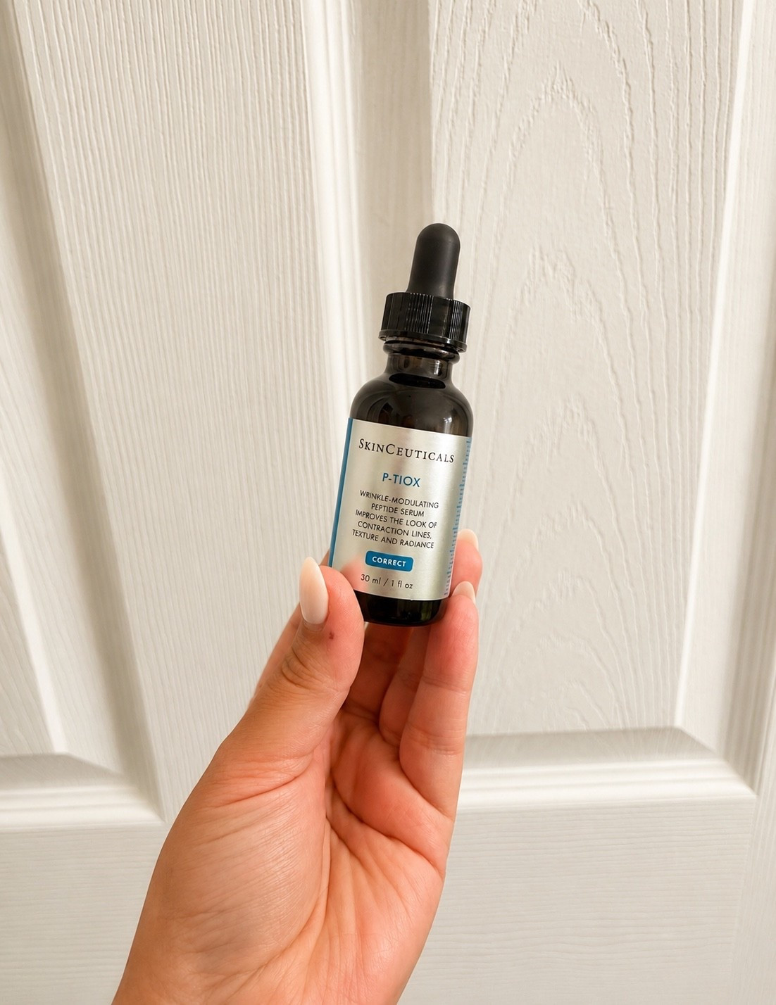 Okayyyy I get the hype now 👀✨
This serum has been making my skin look SO smooth and glowy lately. One of those products that makes you double take in the mirror 🤍 #LTKBeauty #SkincareRoutine #SkinCeuticals #GlowySkin #AntiAgingSkincare #BeautyFinds #LTKSaleAlert #SkincareObsessed #BeautyFavorites #MorningRoutine #BeautyProducts #SkincareAddict #LTKUnder100 #BeautyRoutine #LTKSelfCare

#LTKgrwm #LTKootd #LTKmomlife