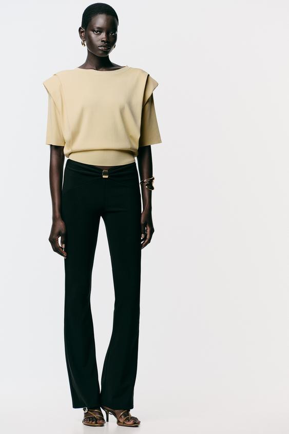 SHOULDER PAD KNIT TOP | Zara US