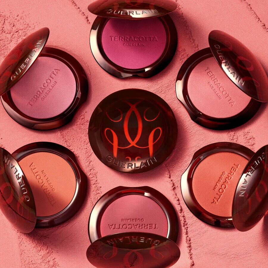 THE HEALTHY GLOW POWDER BLUSH - 90% NATURALLY-DERIVED INGREDIENTS | Guerlain