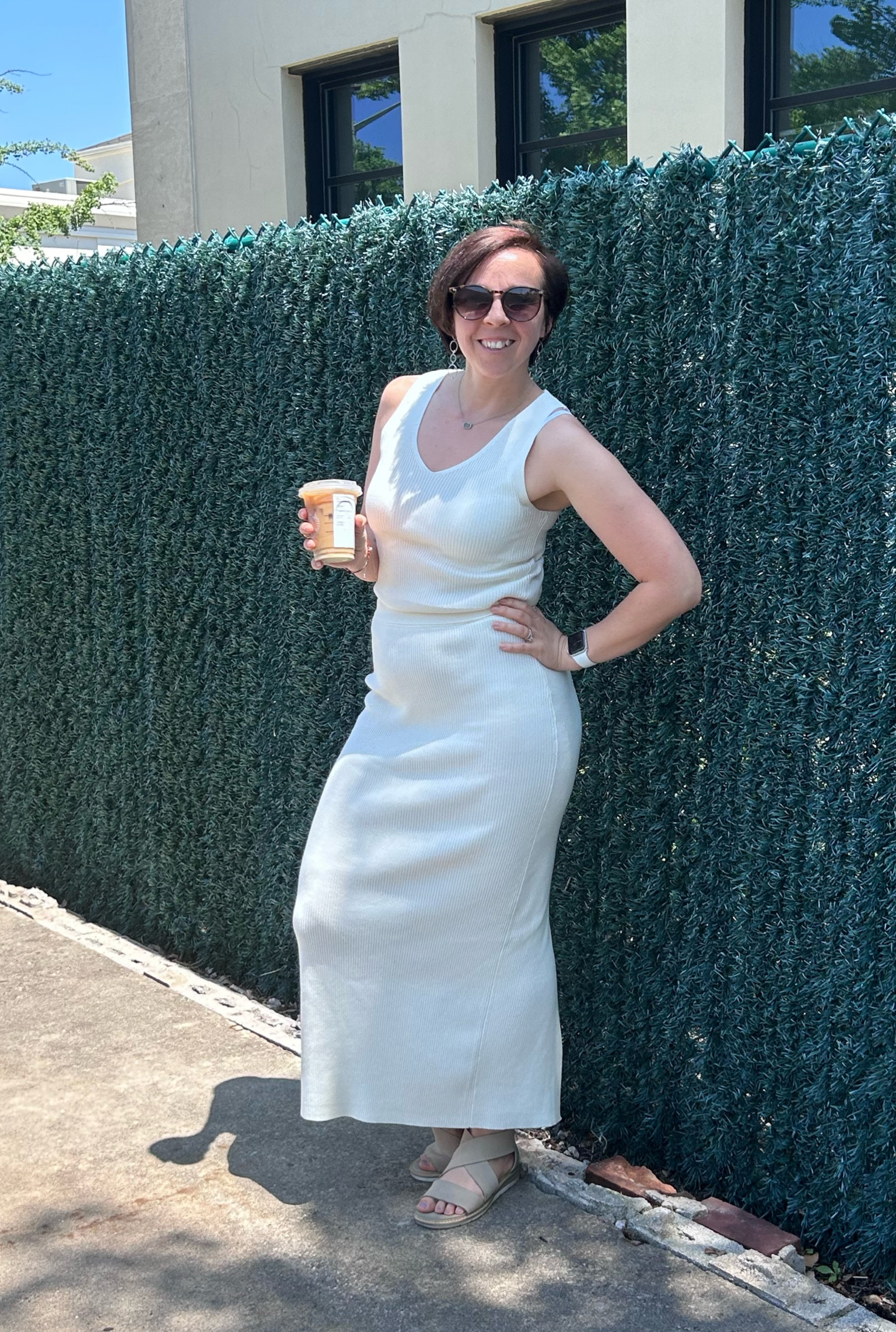 Summer vibes 

#LTKMidsize #LTKSeasonal #LTKFindsUnder50