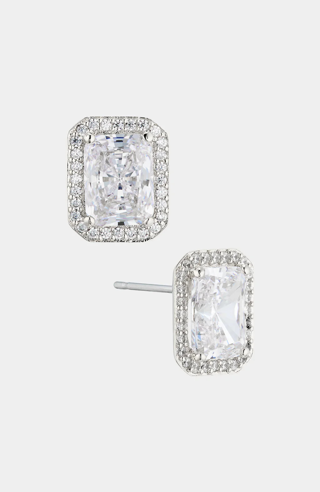 MODERN LOVE EMERALD HALO STUD EARRINGS | NADRI