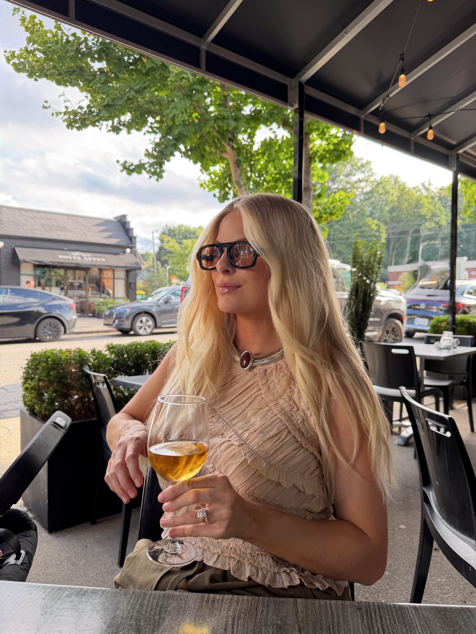 SIZE: med in top & bottoms (linked similar), linked similar shoes and bags! Lip combo - liner: toffee, lipstick: blaz’d donut, gloss: champ stamp fantasy #kathleenpost

Postpartum outfit, date night look, summer outfit Inspo

#LTKootd #LTKmomlife