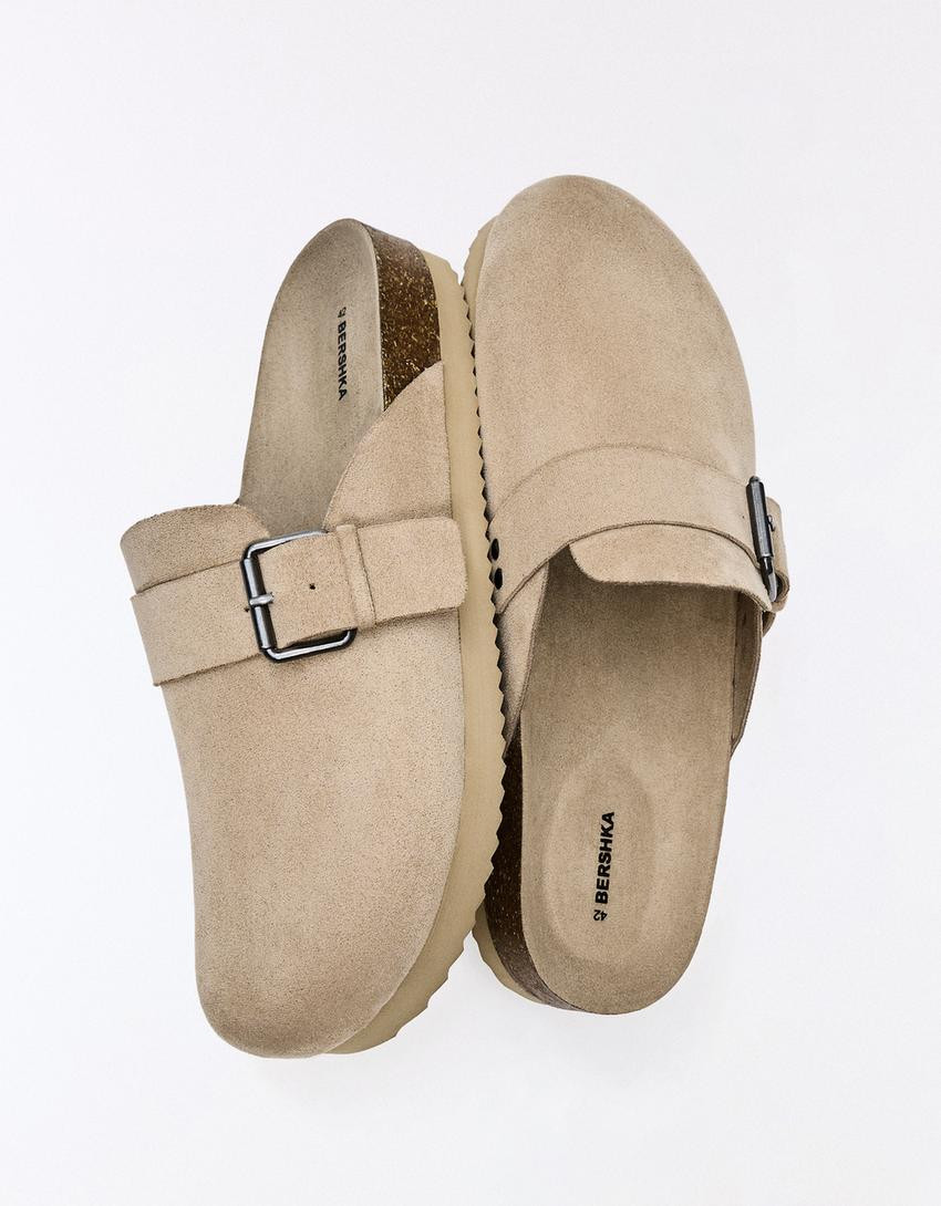 Basic-Clogs mit Schnalle | Bershka DE