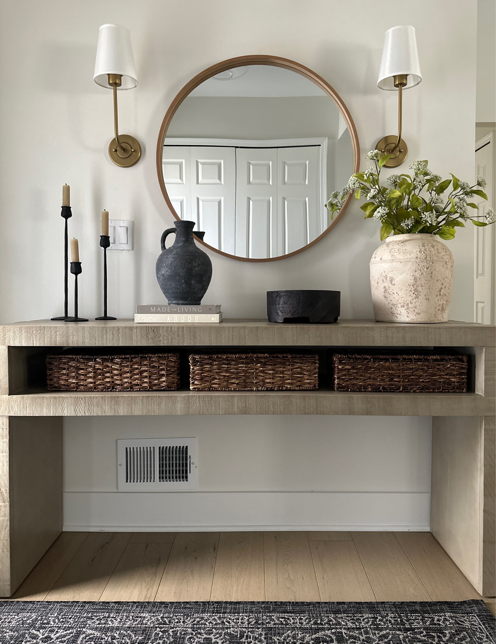Entry way decor

#LTKhome #LTKfindsunder50 #LTKSeasonal