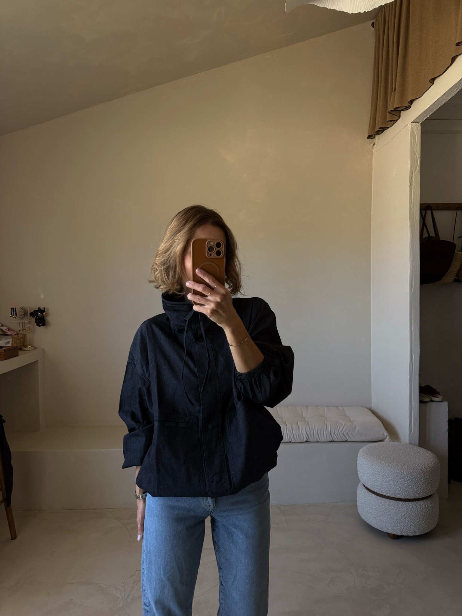 Je commence à réfléchir aux quelques pièces qui viendront compléter mon dressing pour la rentrée☺️

Toujours avec la même idée : choisir des pièces qui manquent vraiment, qui s’accordent avec ce que j’ai déjà et que je prendrai plaisir à porter pendant longtemps 🫶🏼