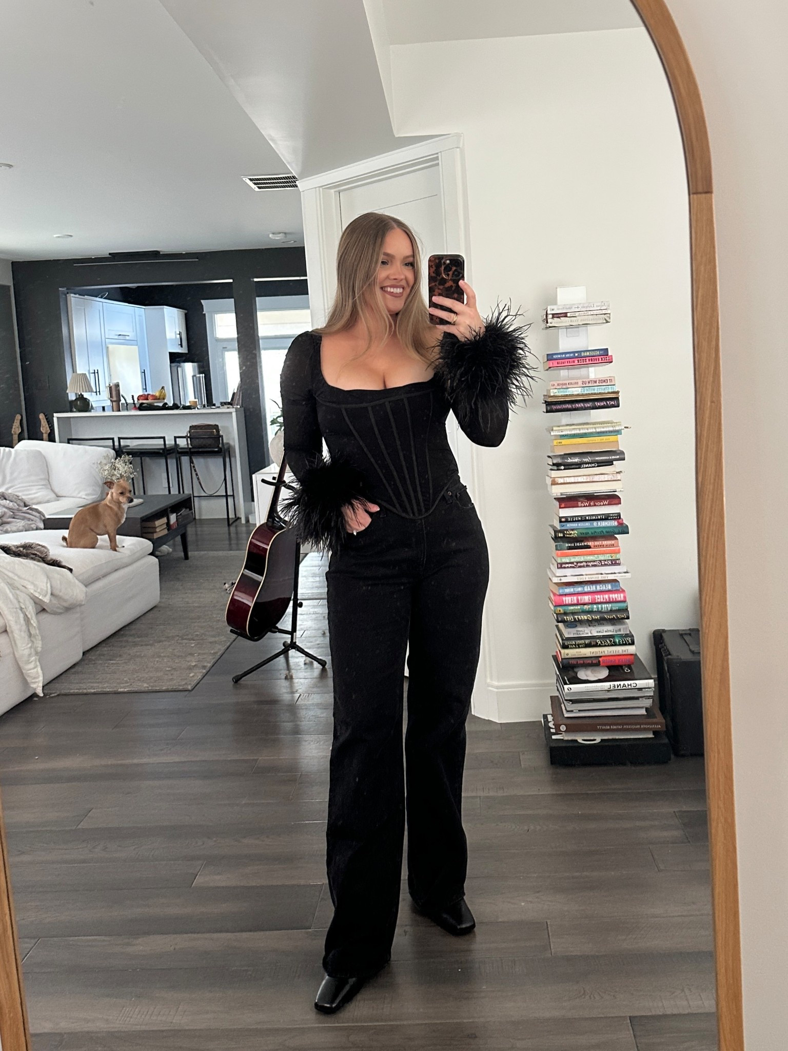 Top is from house of cb but I can’t link it, so I’ve linked similar ones! Top size M, jeans size 6 🖤

#LTKFindsUnder100 #LTKSeasonal #LTKStyleTip